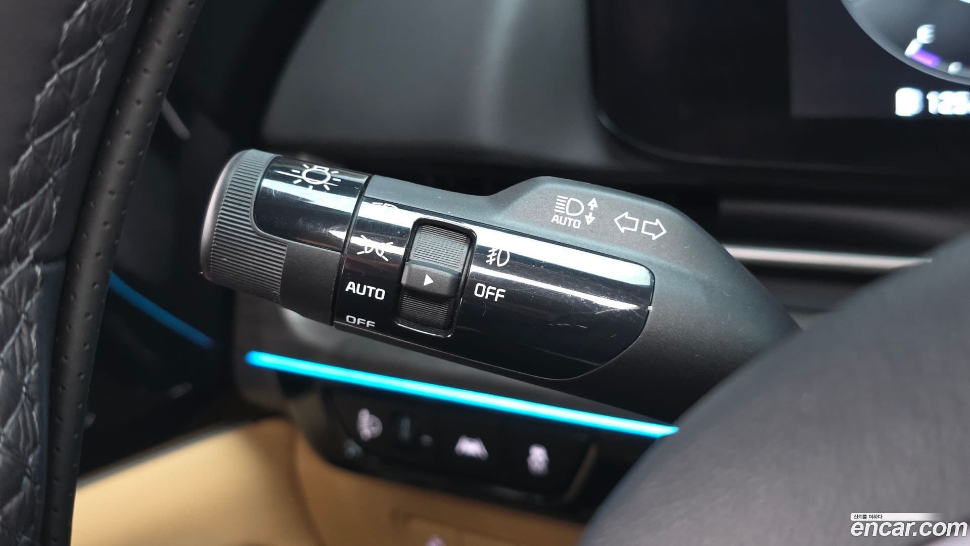 Main__Slider__Photo:Canival Kia 2023.11-27