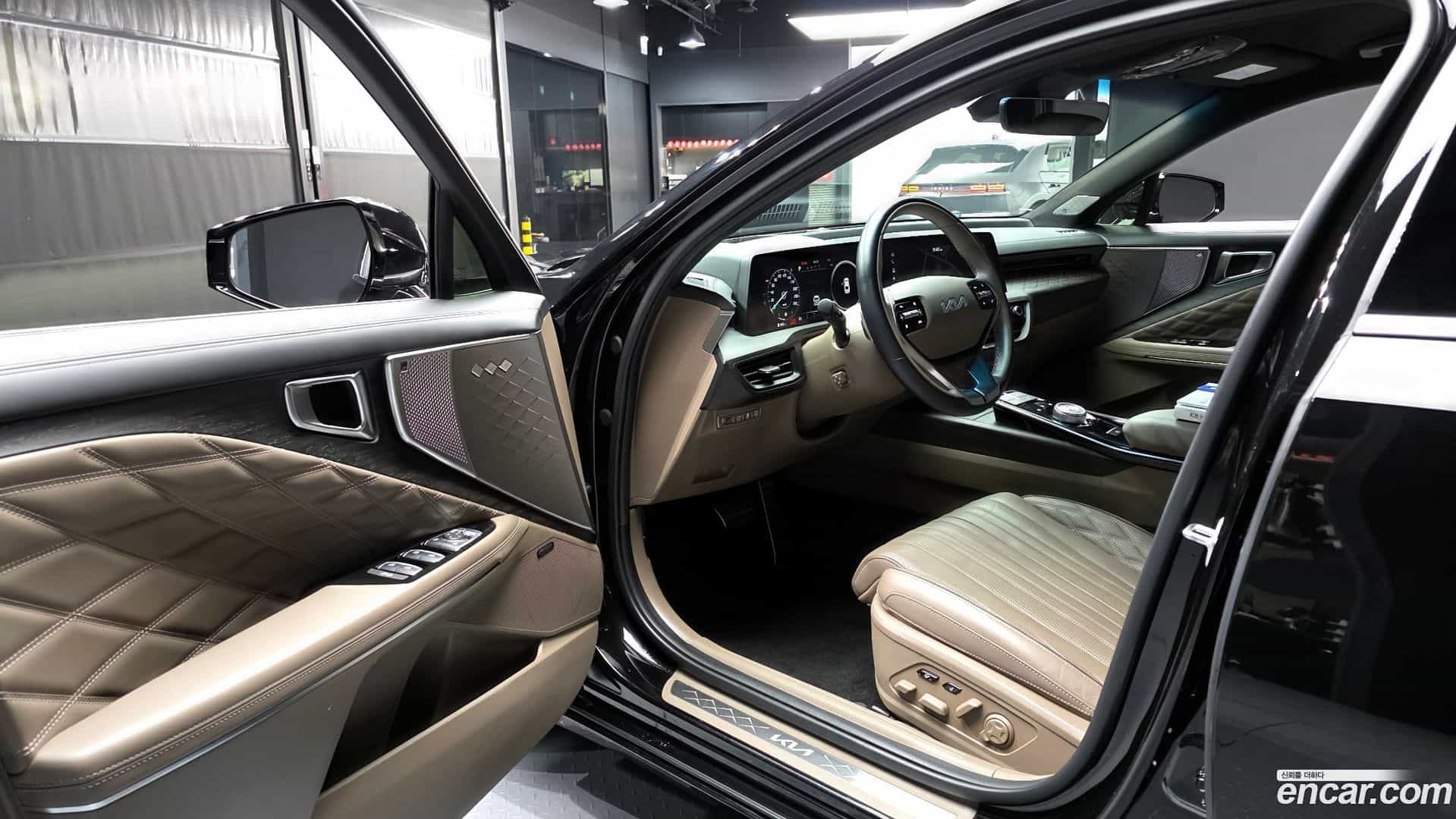 K8 Kia 2023.1-INNER-010