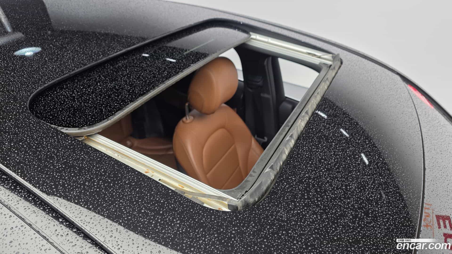 GLC-Class Mercedes-Benz 2021.1-OPTION-023