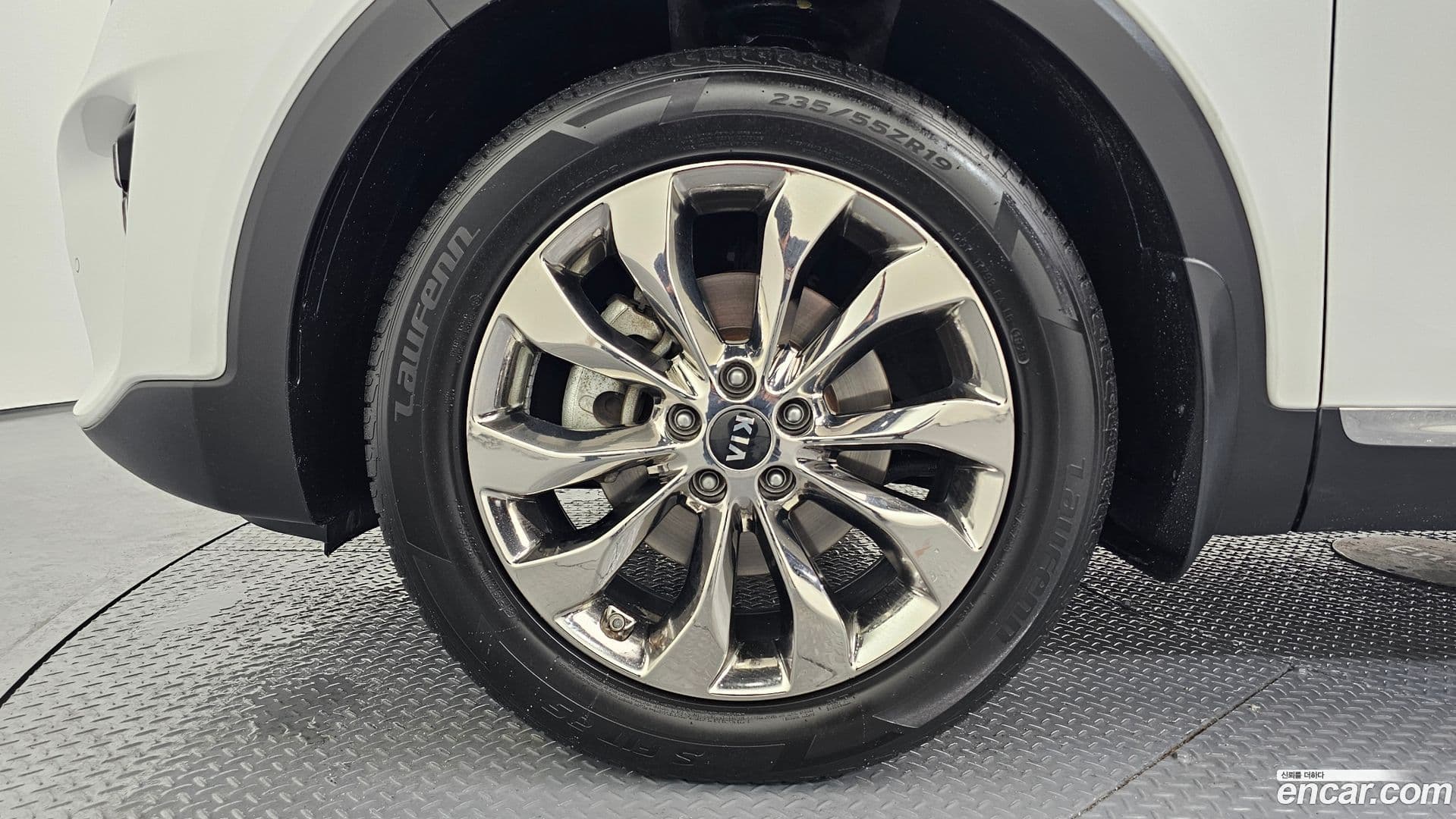 Main__Slider__Photo:Sorento Kia 2020.0-4