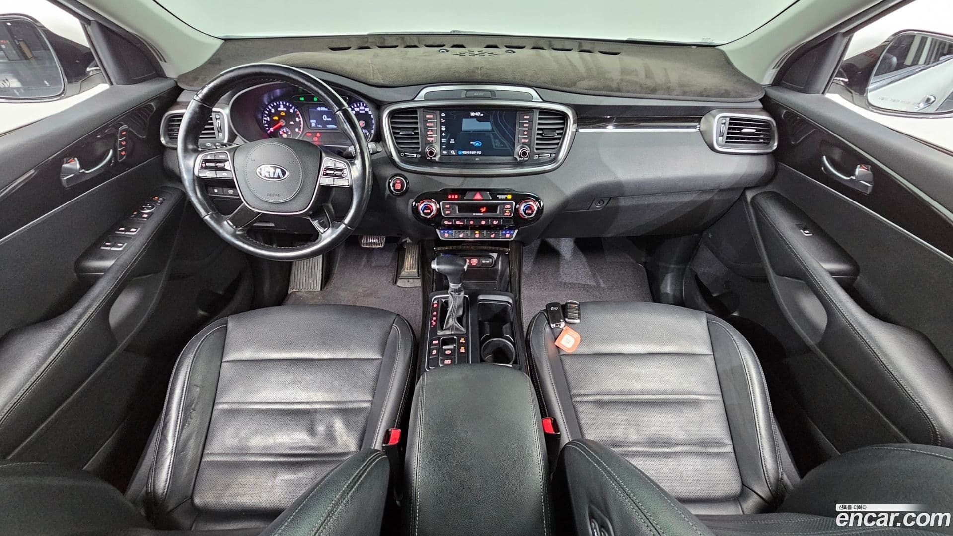 Main__Slider__Photo:Sorento Kia 2020.0-6