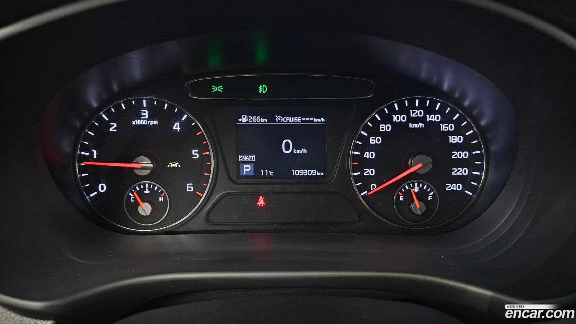 Main__Slider__Photo:Sorento Kia 2020.0-7