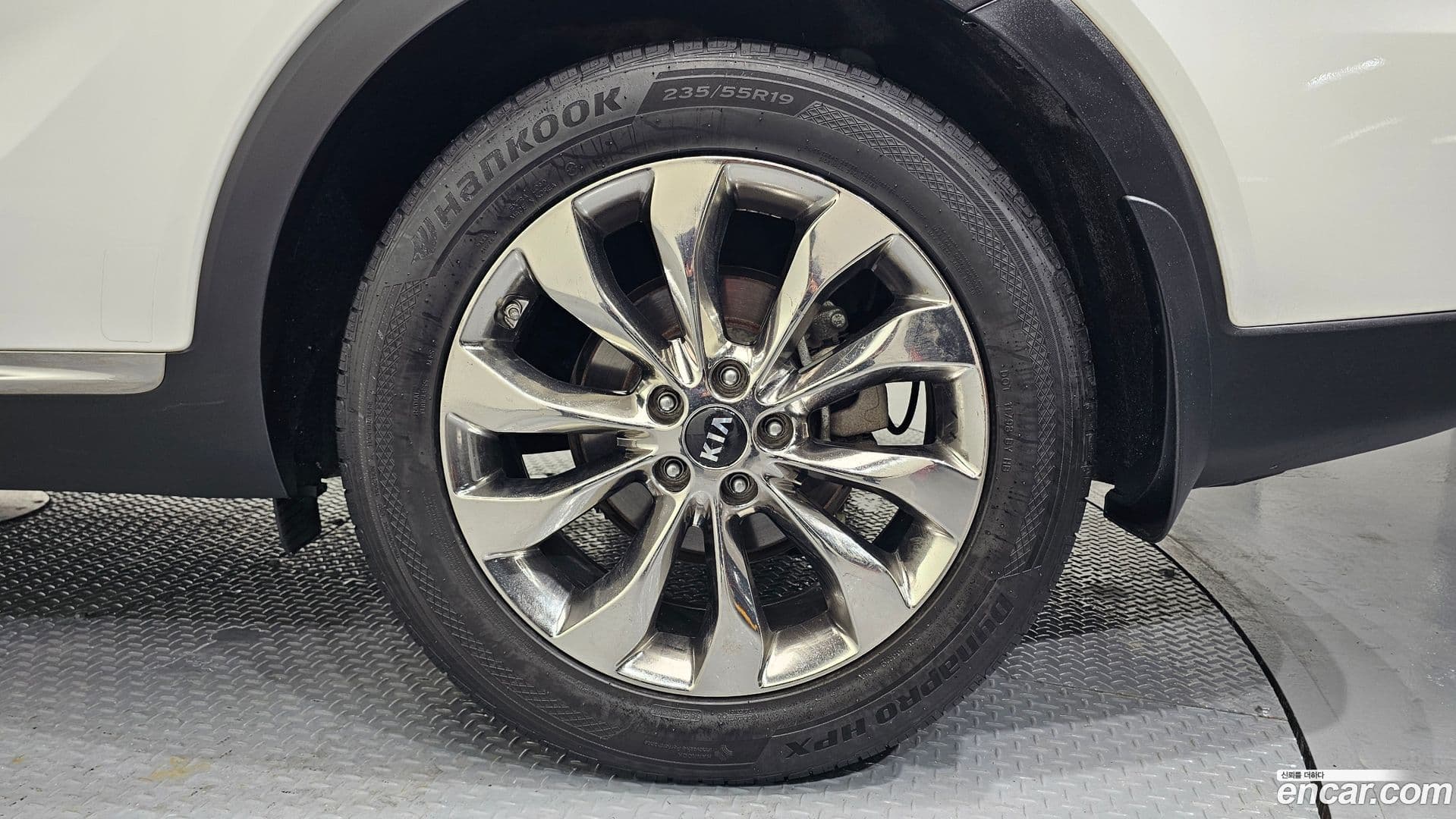 Main__Slider__Photo:Sorento Kia 2020.0-20