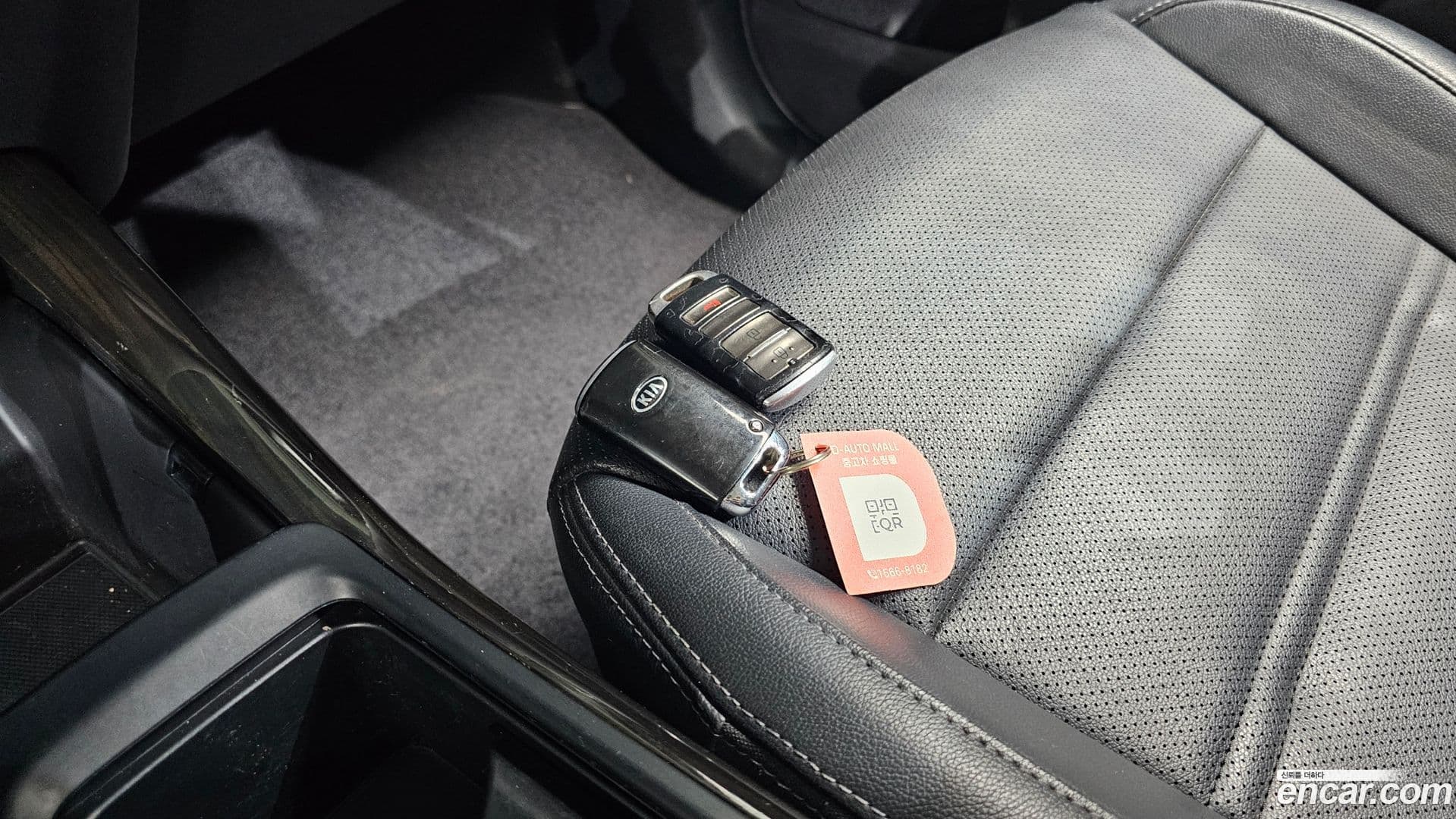Main__Slider__Photo:Sorento Kia 2020.0-29