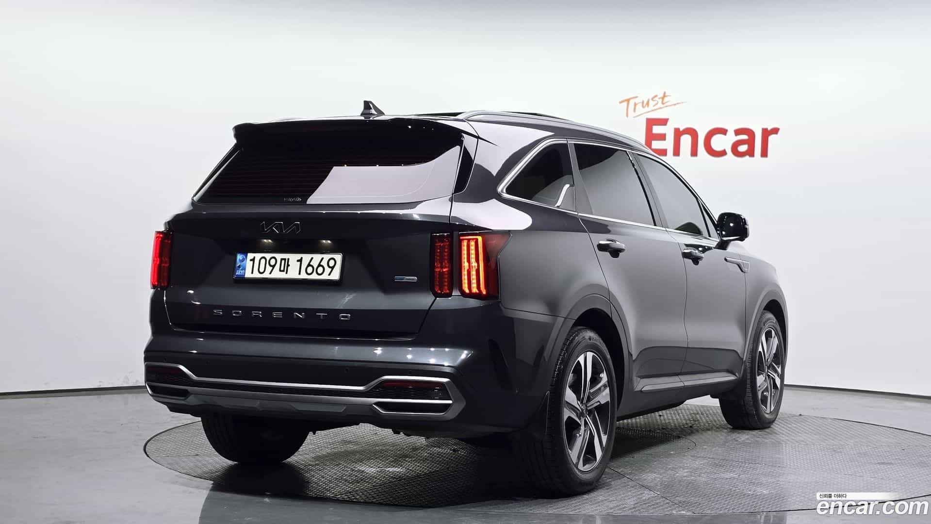 Sorento Kia 2022.4-OUTER-002