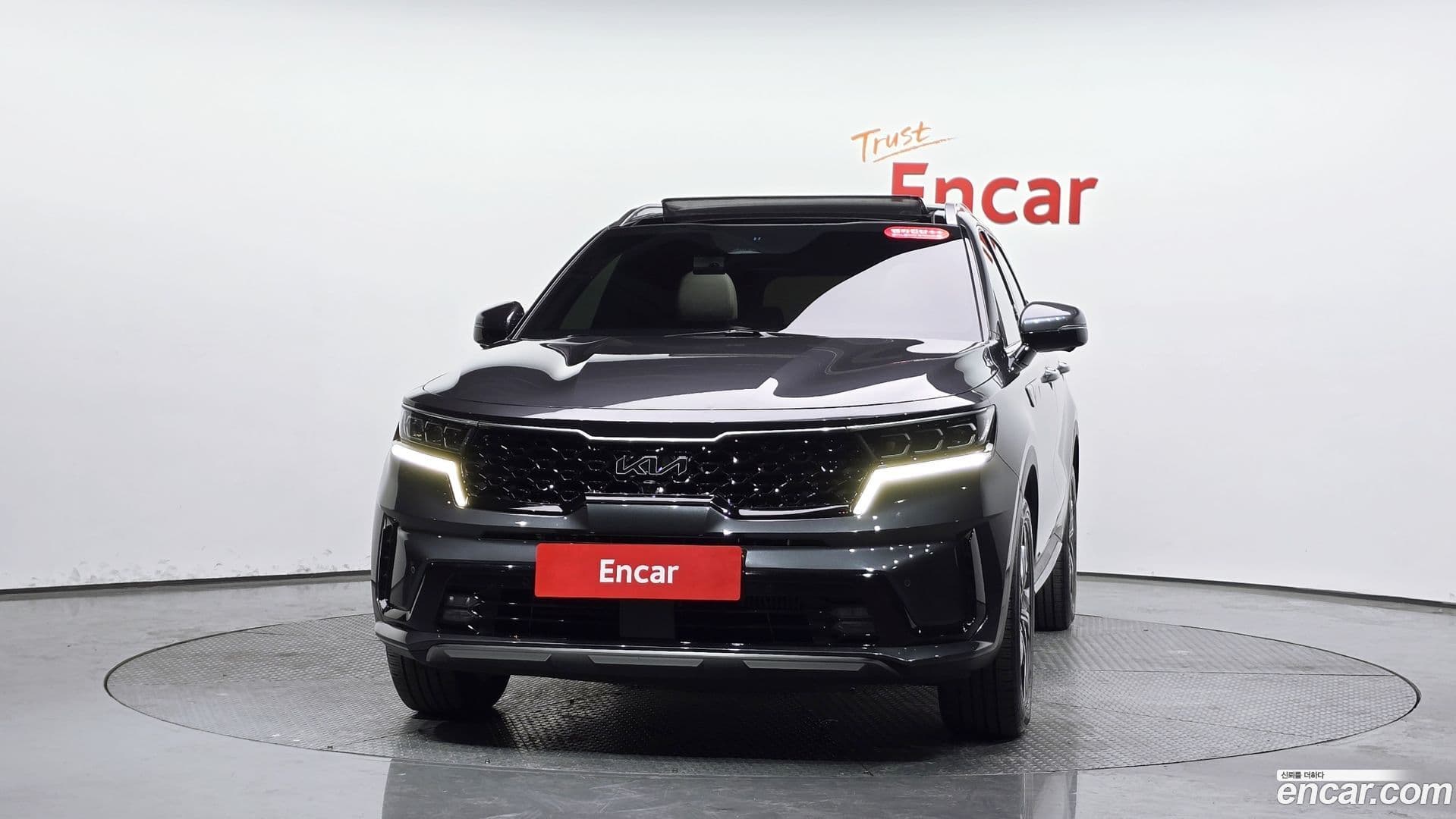 Main__Slider__Photo:Sorento Kia 2022.4-2
