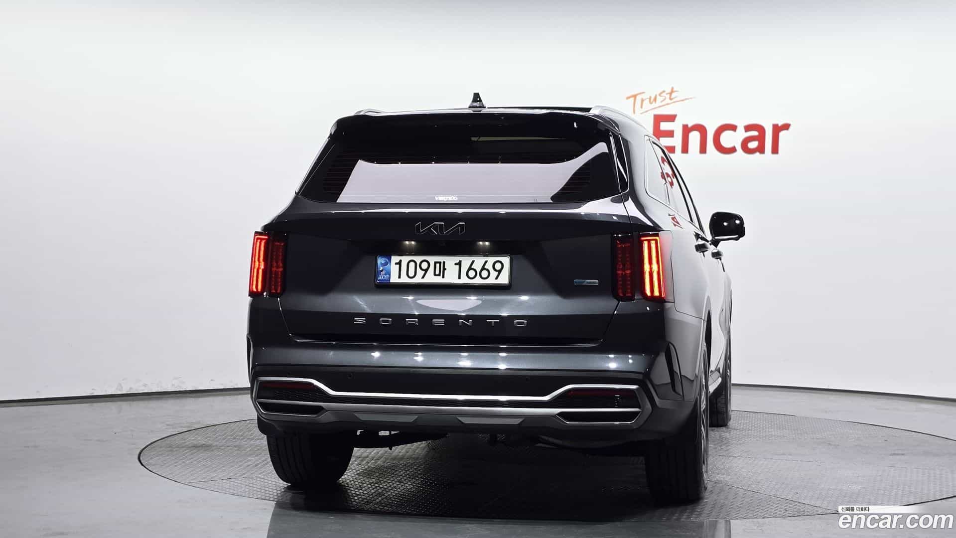 Sorento Kia 2022.4-OUTER-004