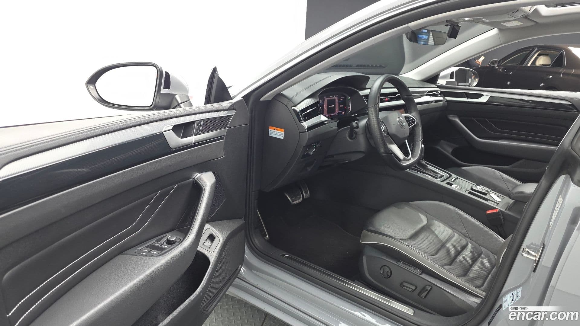 Main__Slider__Photo:Arteon Volkswagen 2023.7-10