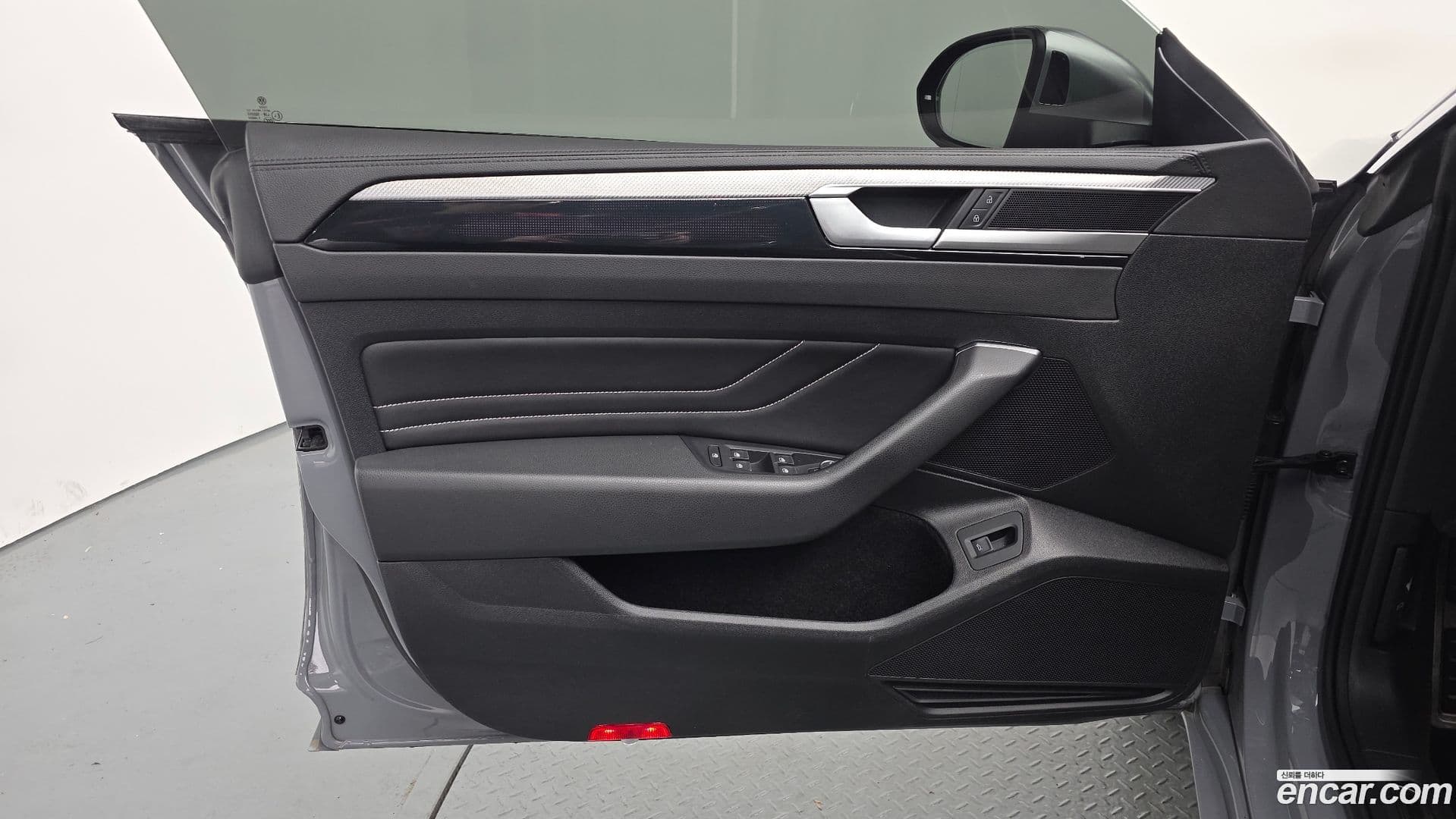 Main__Slider__Photo:Arteon Volkswagen 2023.7-23