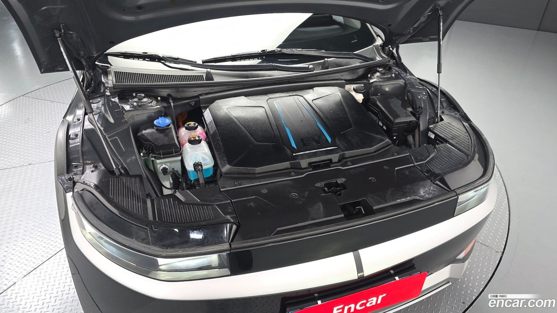 Main__Slider__Photo:Ioniq5 Hyundai 2021.8-5