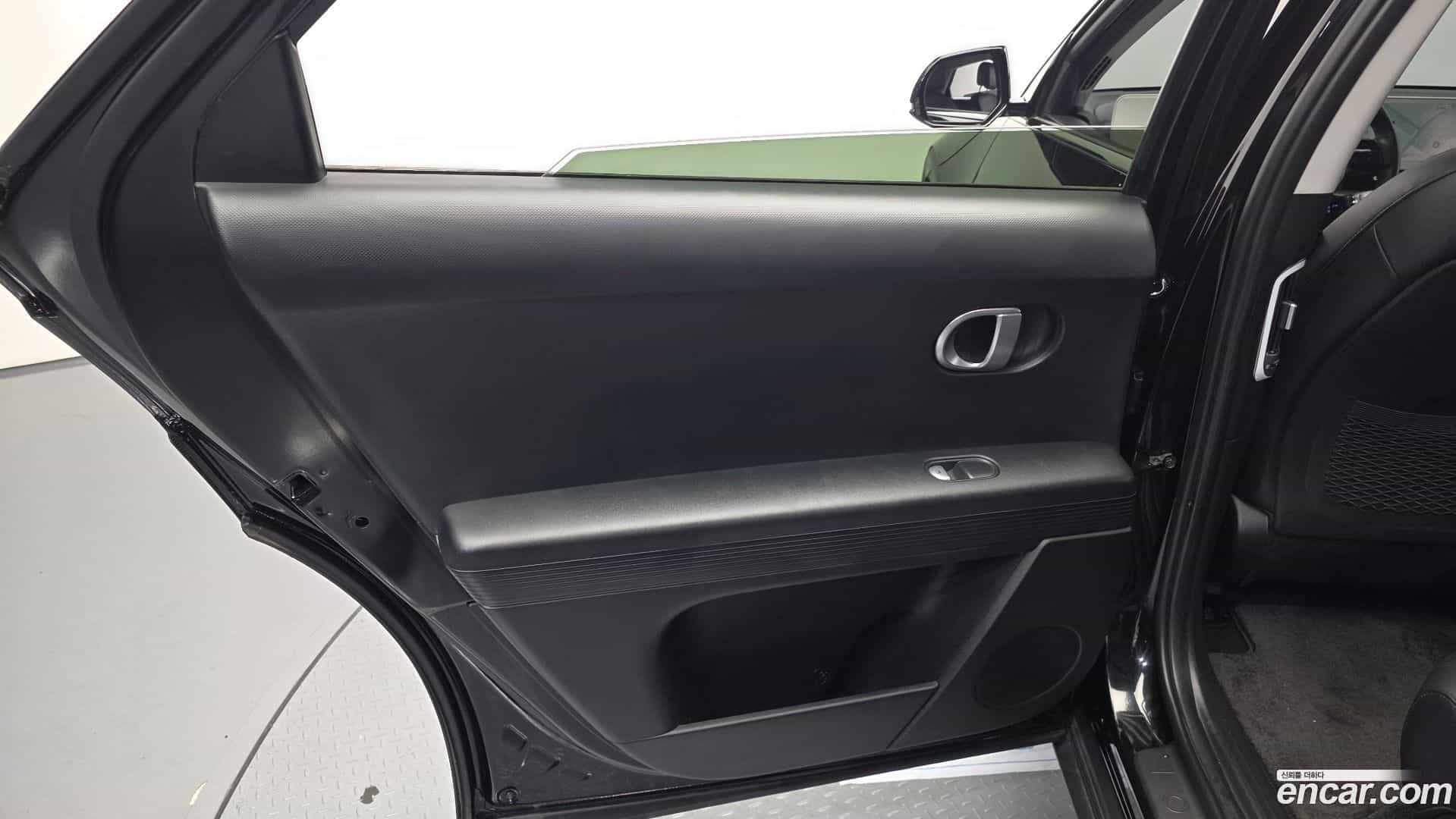 Ioniq5 Hyundai 2021.8-INNER-035