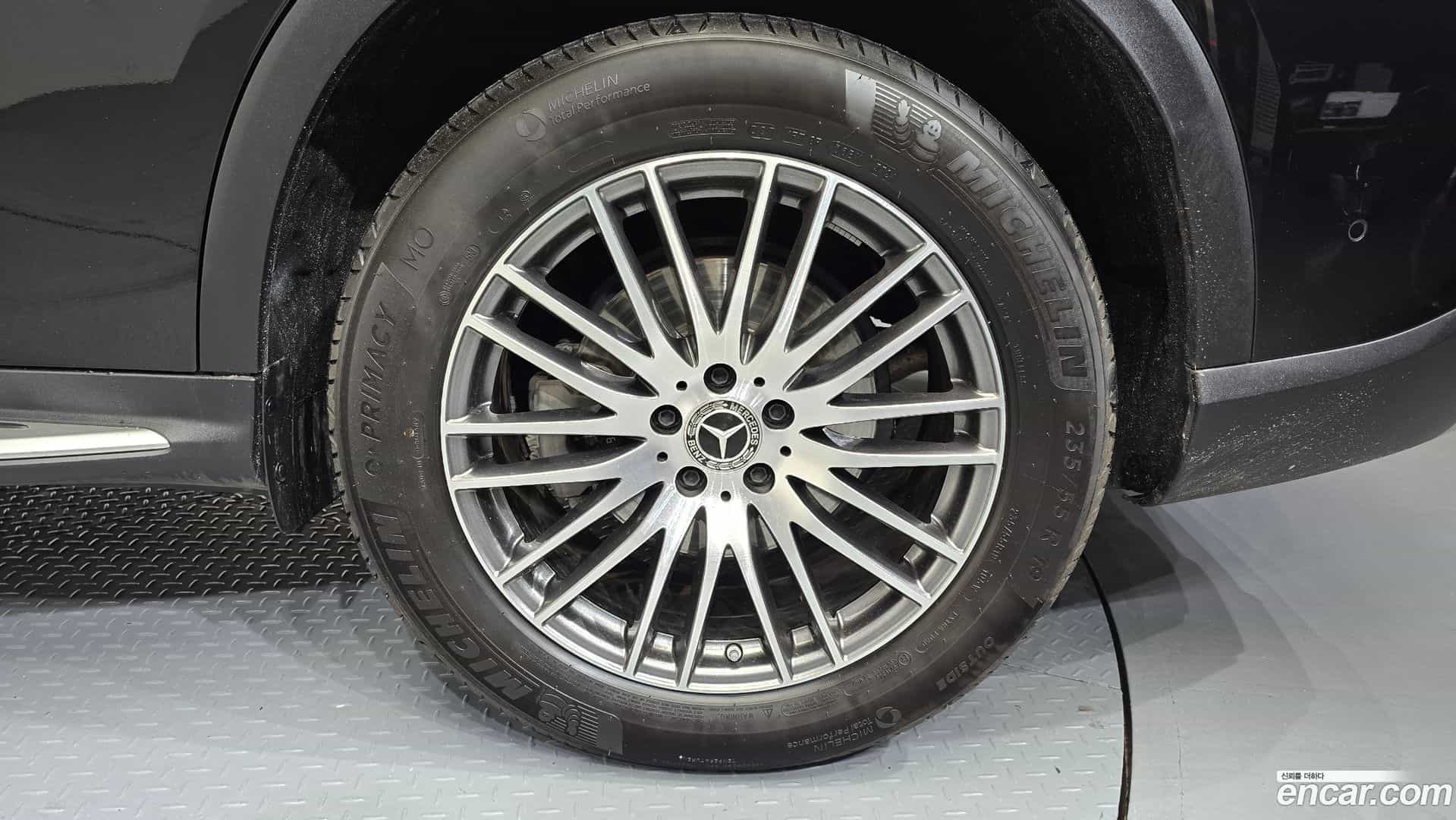 GLC-Class Mercedes-Benz 2025.0-OUTER-031
