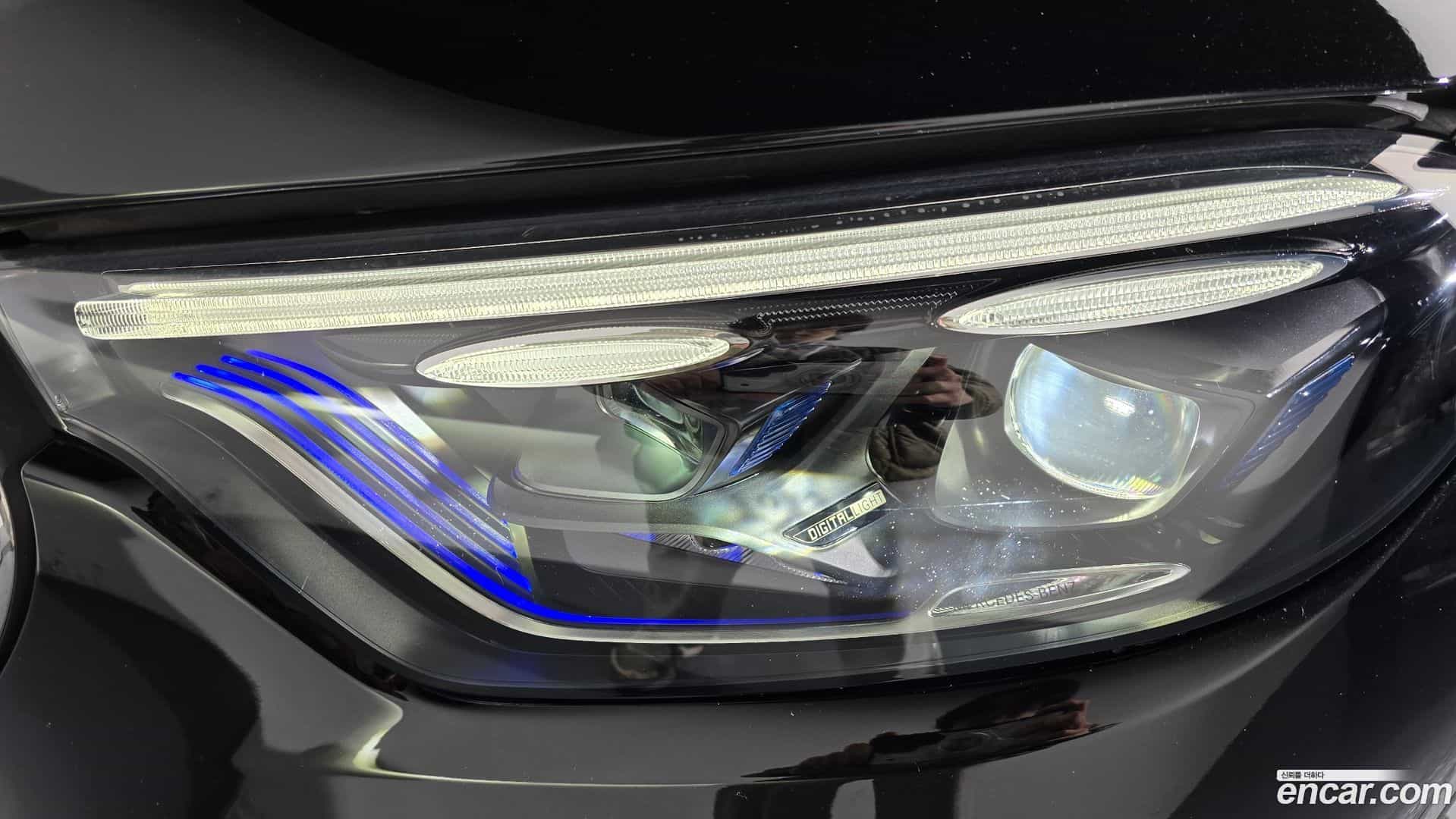 GLC-Class Mercedes-Benz 2025.0-OUTER-032