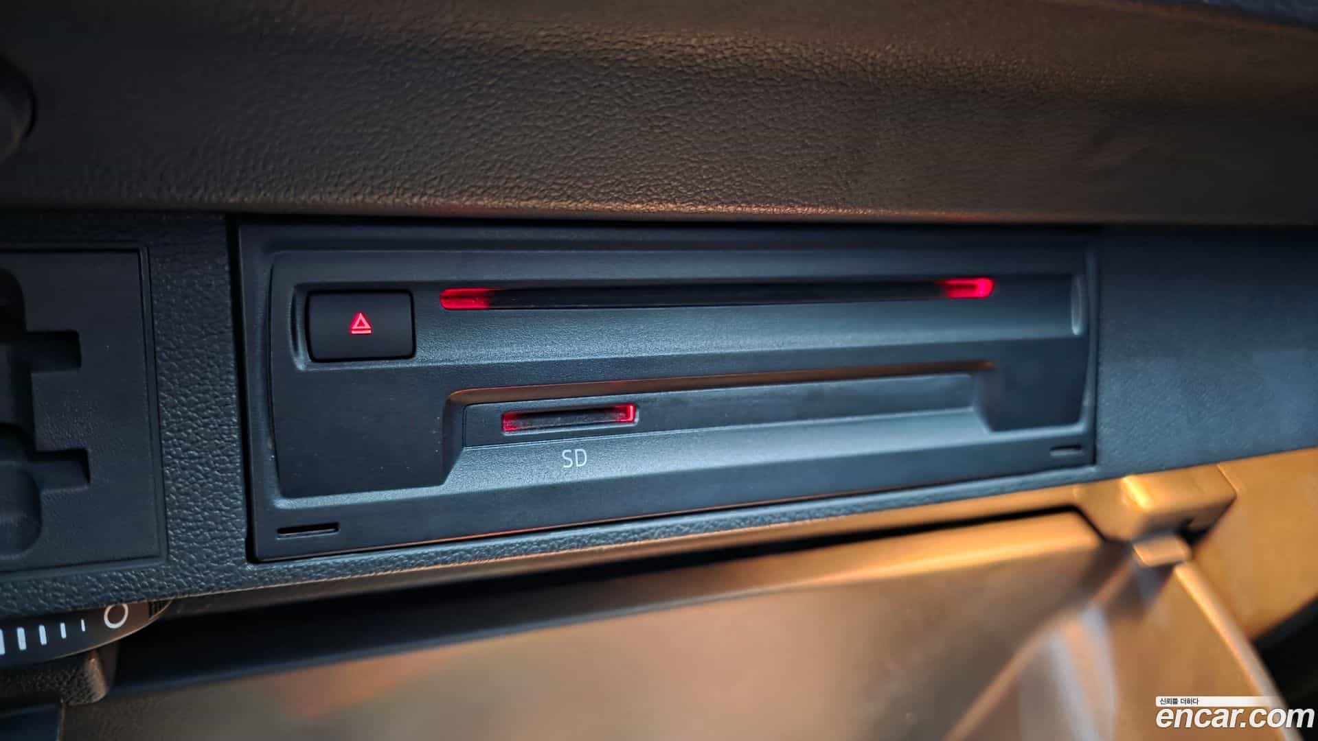 Tiguan Volkswagen 2018.8-OPTION-022