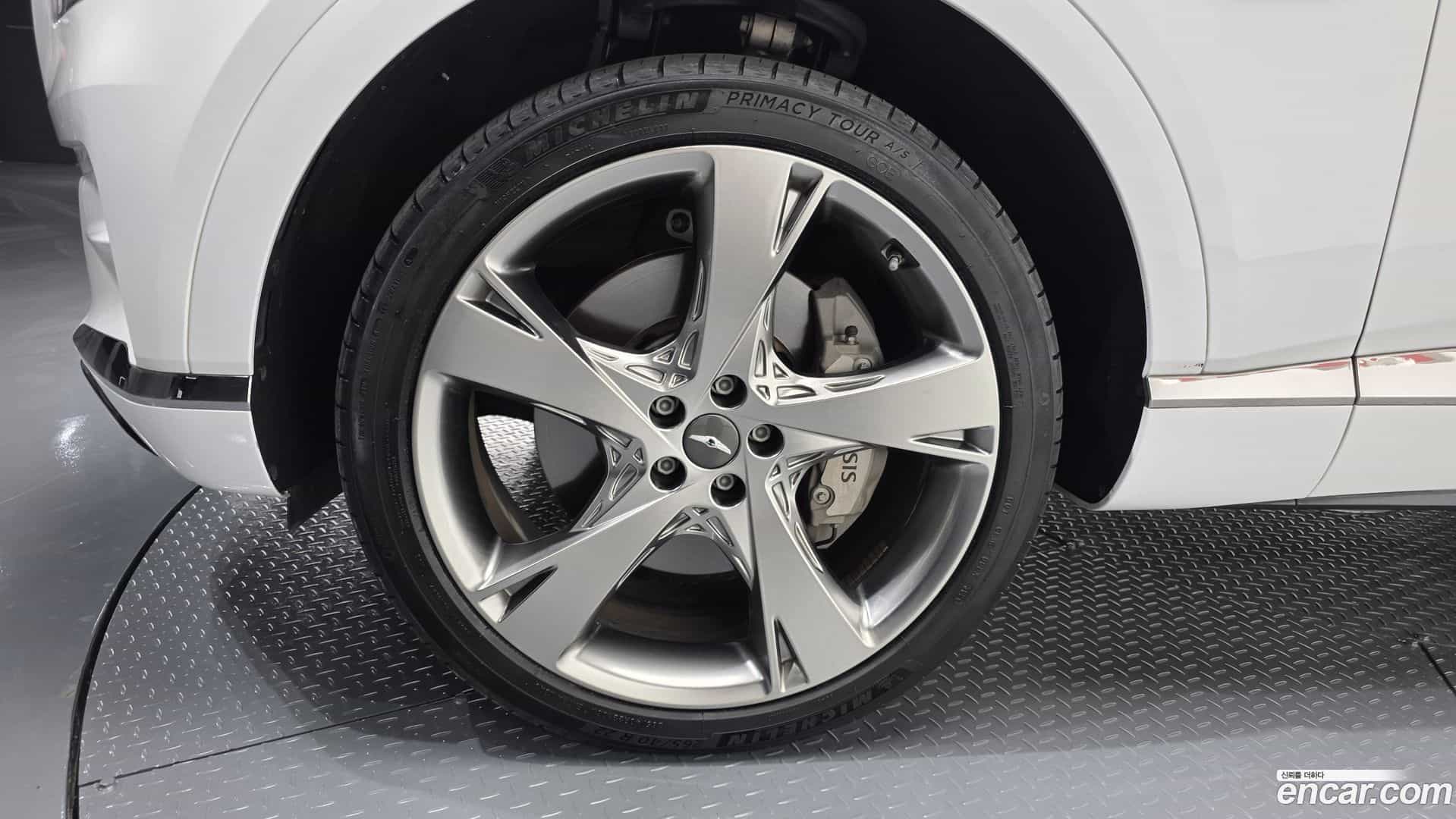 GV80 Genesis 2021.11-OUTER-005