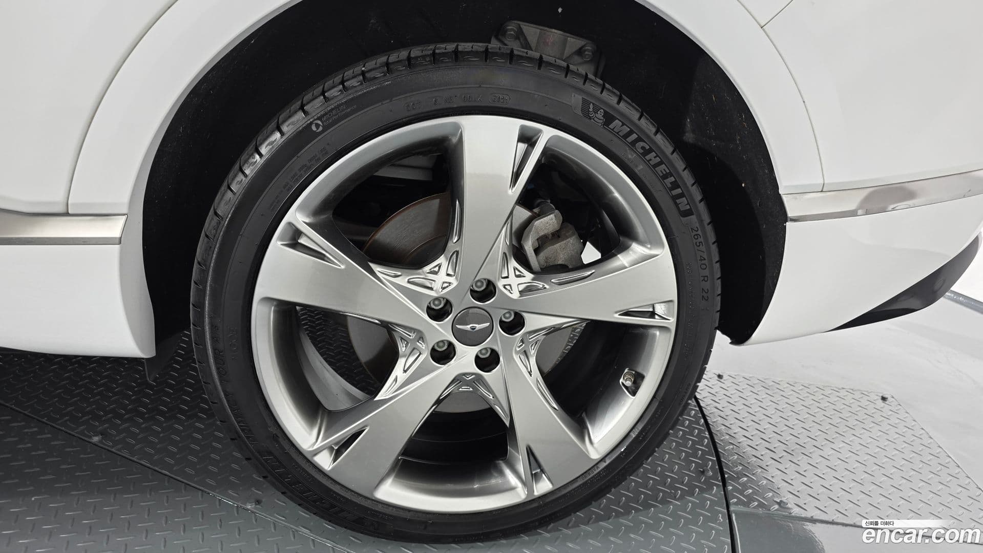 Main__Slider__Photo:GV80 Genesis 2021.11-20