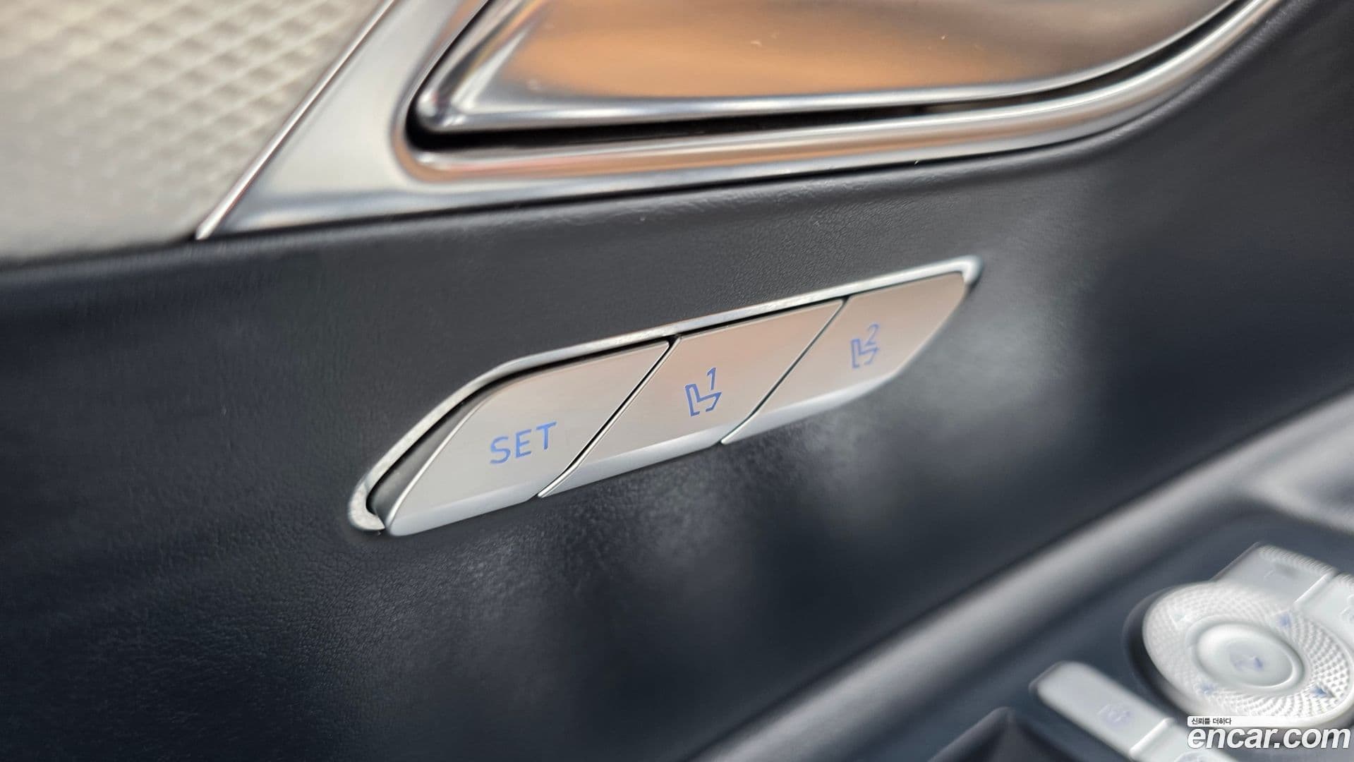 Main__Slider__Photo:GV80 Genesis 2021.11-29