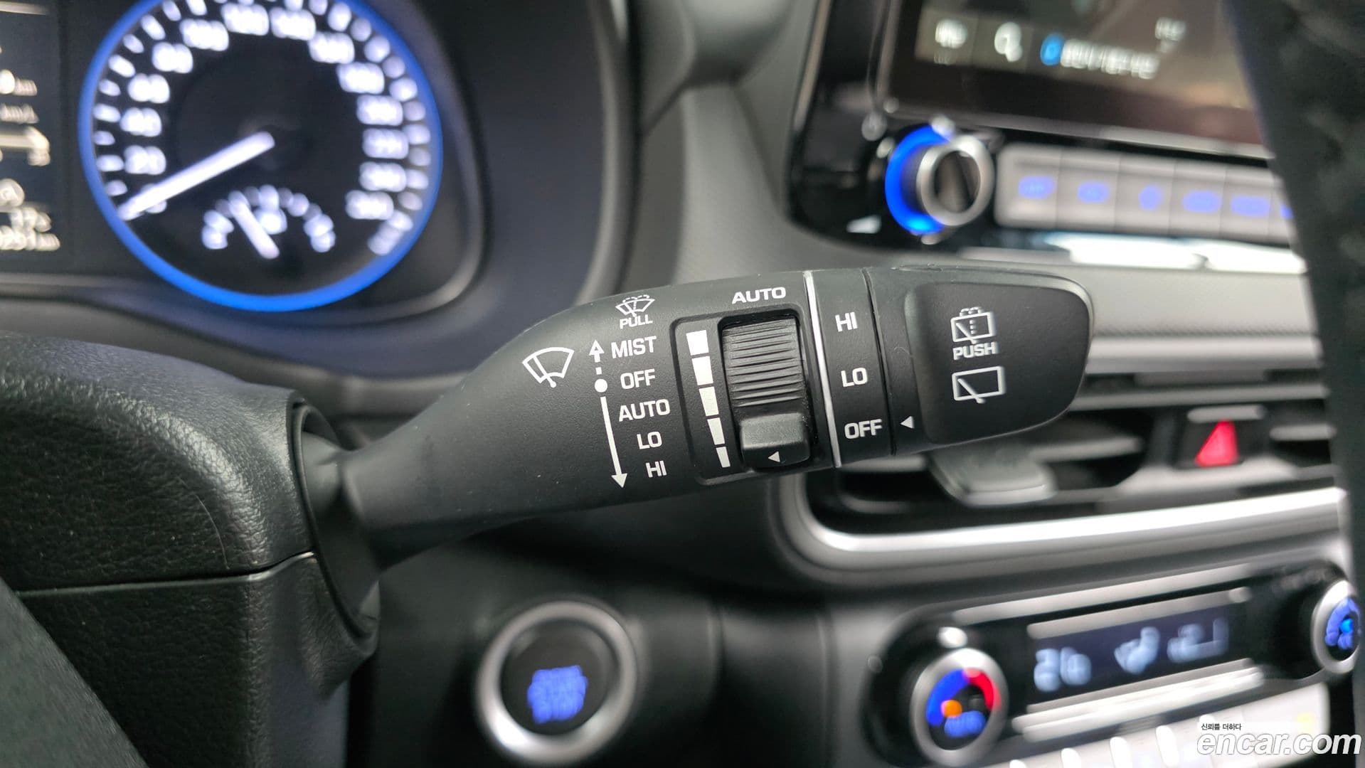 Main__Slider__Photo:Kona Hyundai 2020.11-17