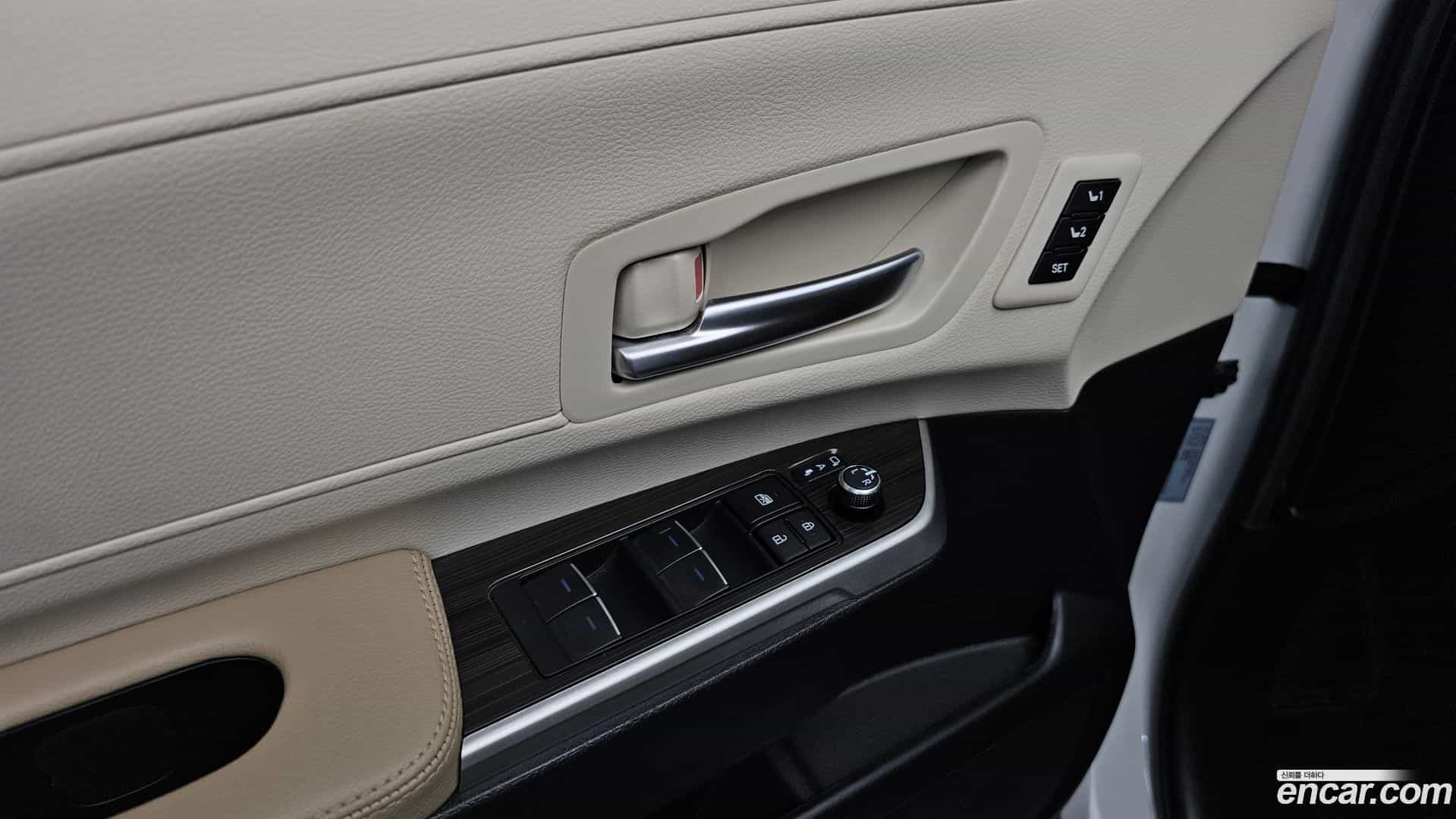 Sienna Toyota 2024.11-OPTION-020