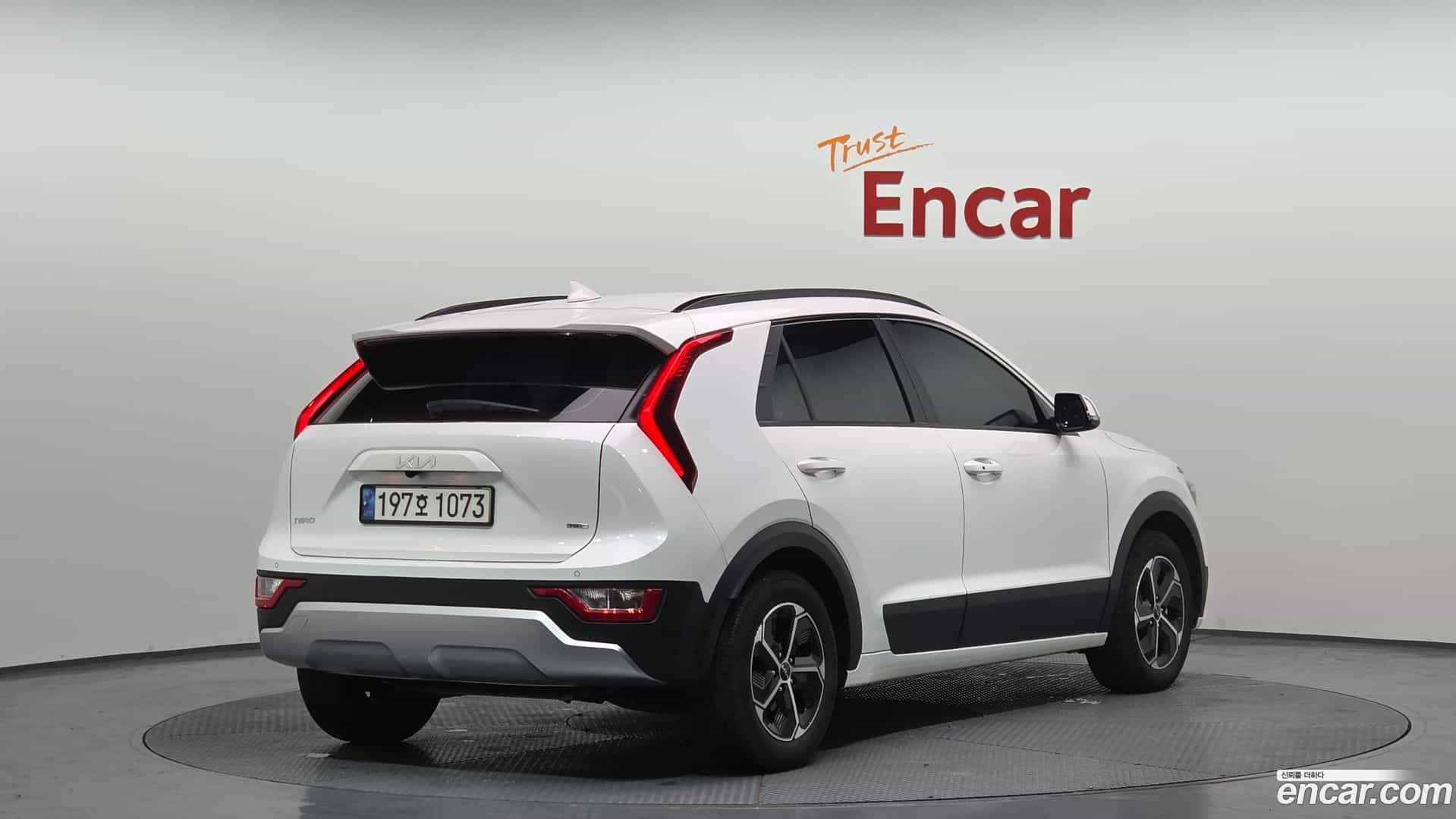 Niro Kia 2022.3-OUTER-002