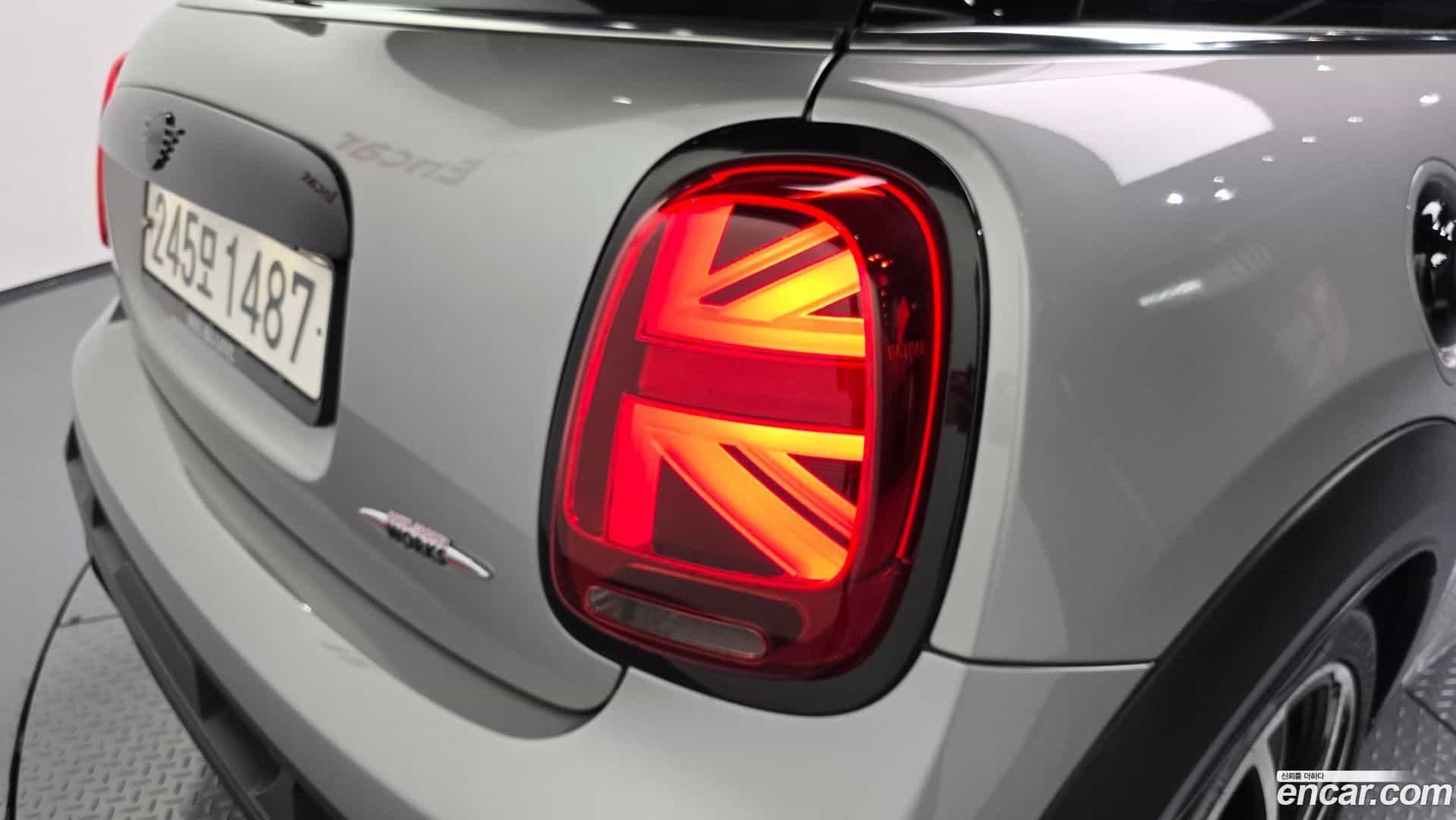 Cooper Mini 2023.8-OUTER-033