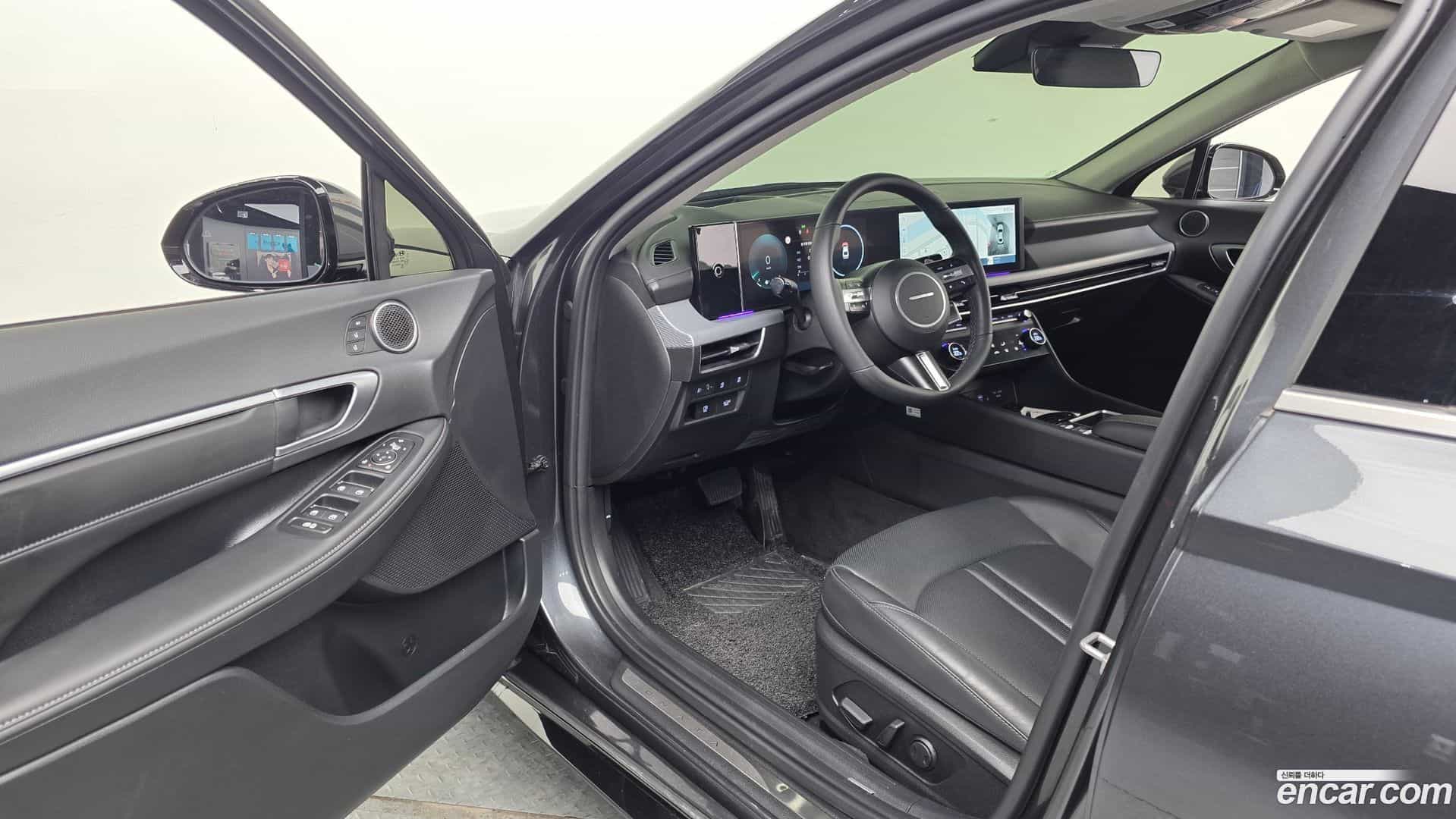 Sonata Hyundai 2023.11-INNER-010
