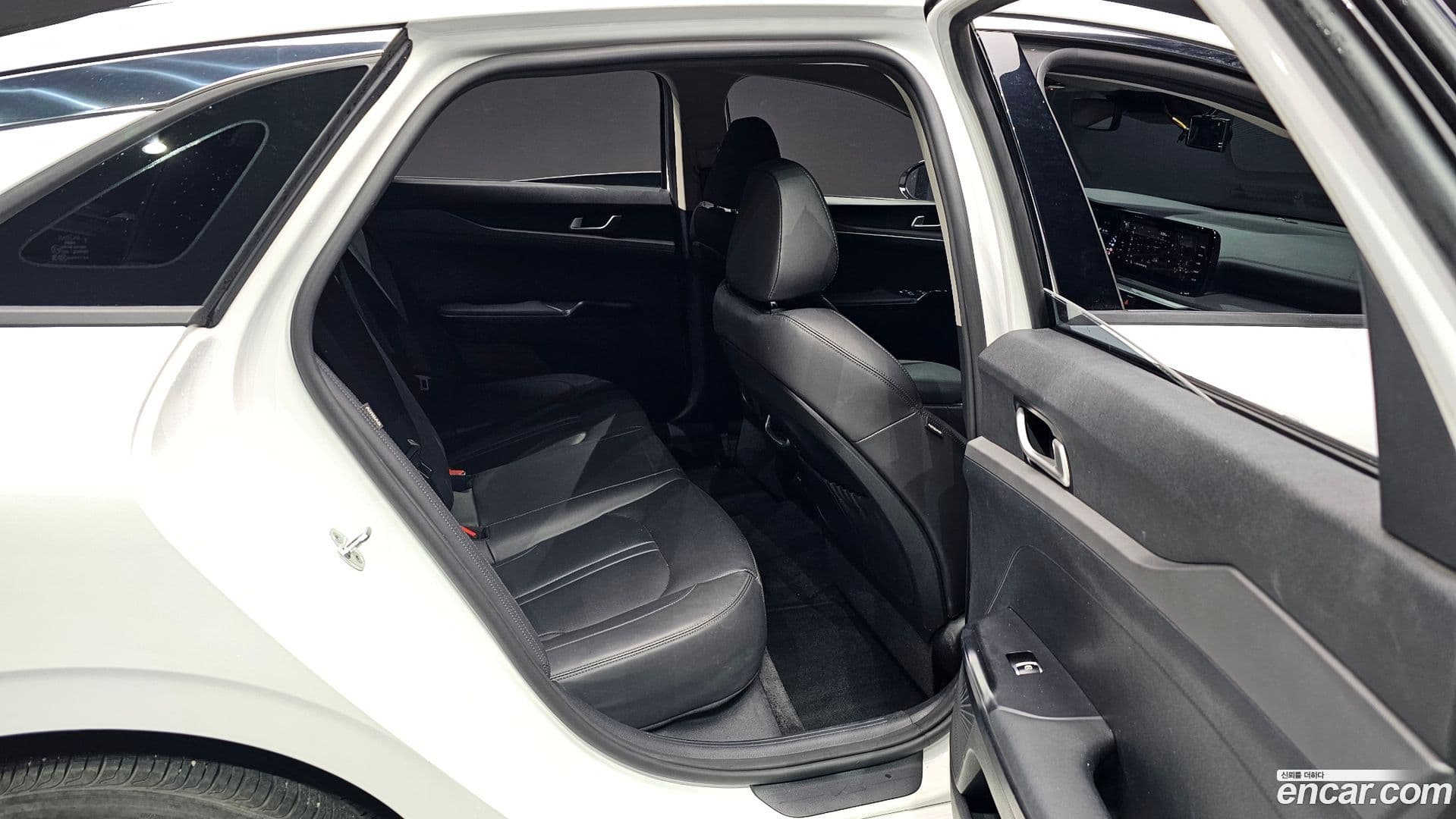Main__Slider__Photo:K5 Kia 2022.9-10