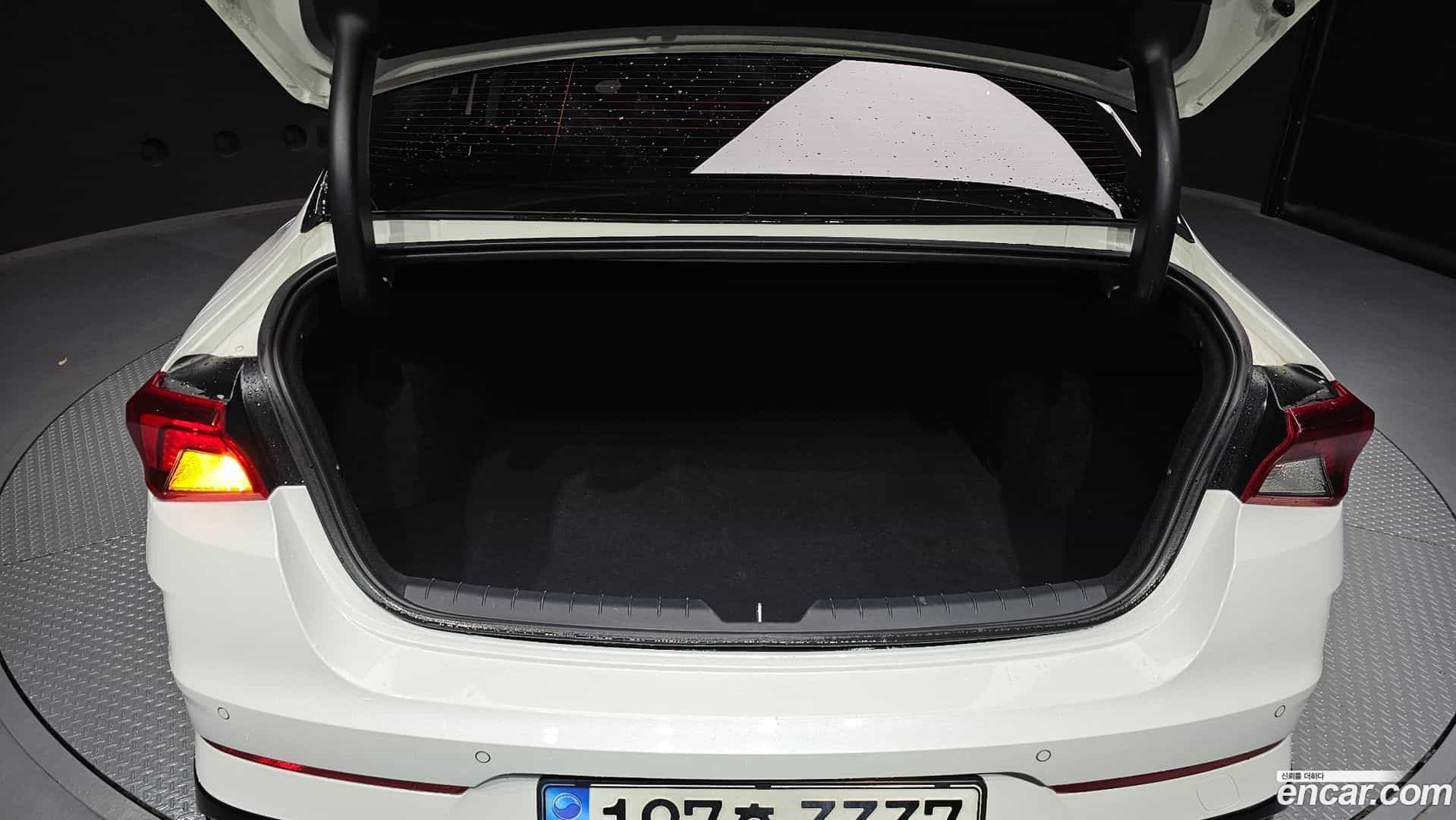 K5 Kia 2022.9-OPTION-024