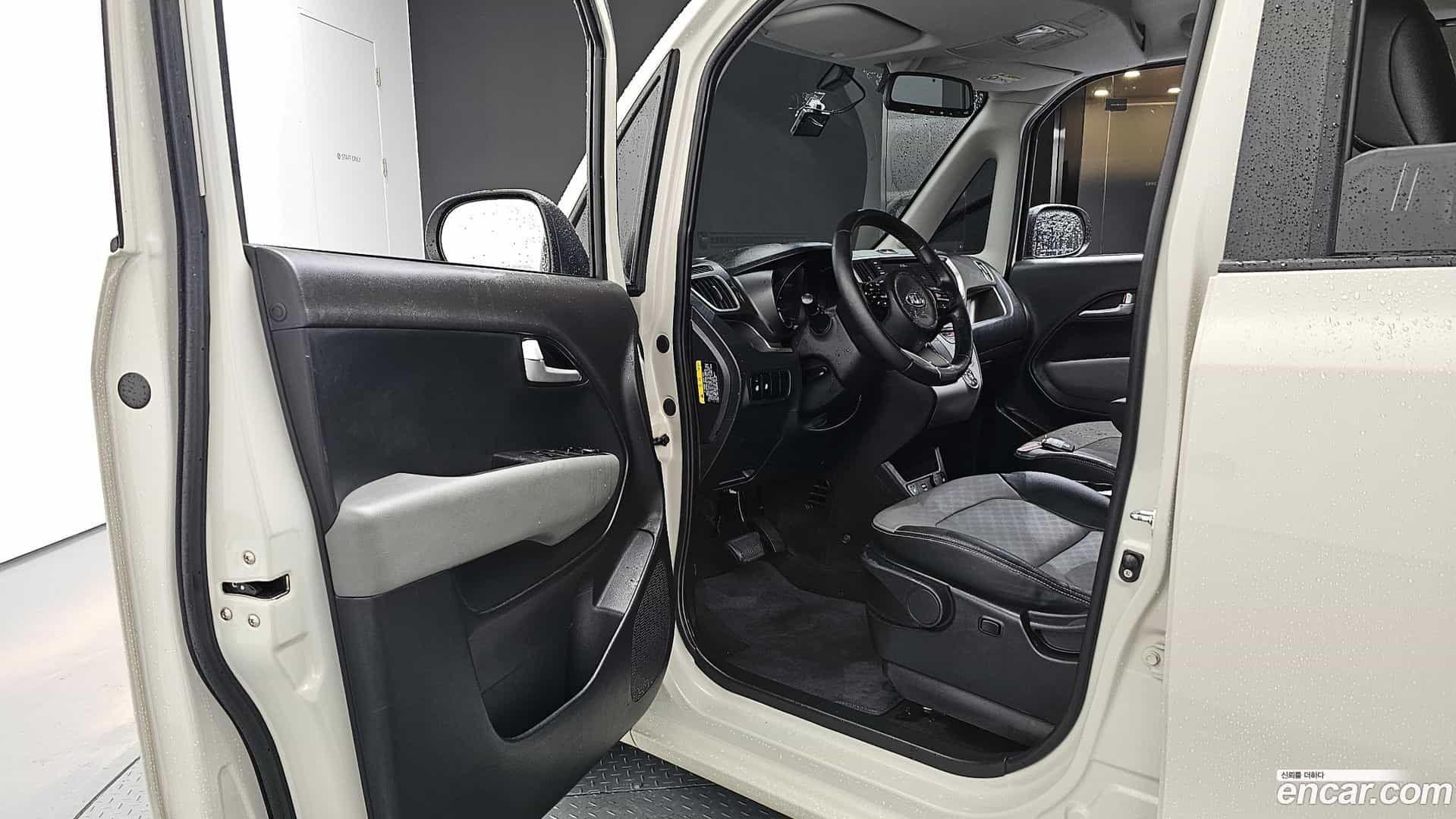 RAY Kia 2020.5-INNER-010