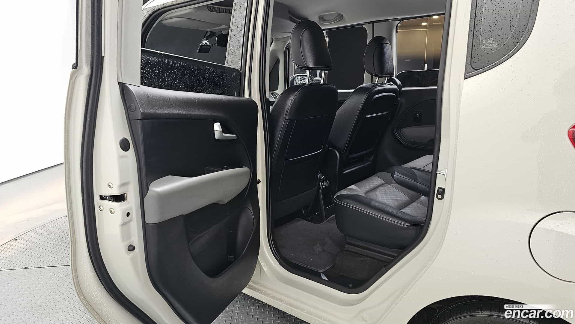 RAY Kia 2020.5-INNER-036