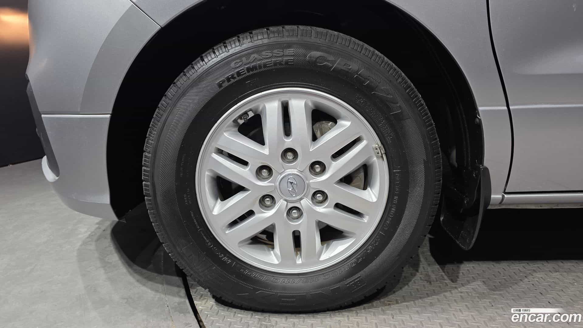 Starex Hyundai 2020.6-OUTER-005