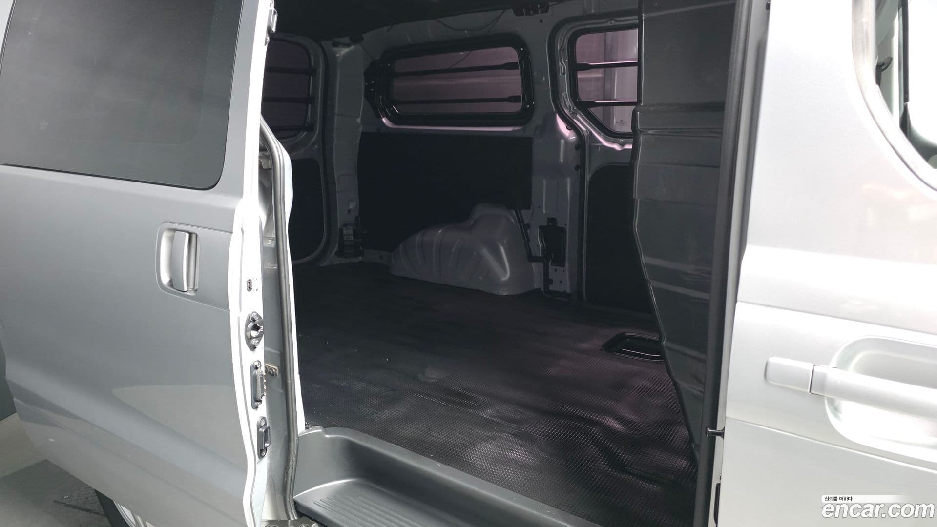 Main__Slider__Photo:Starex Hyundai 2020.6-10