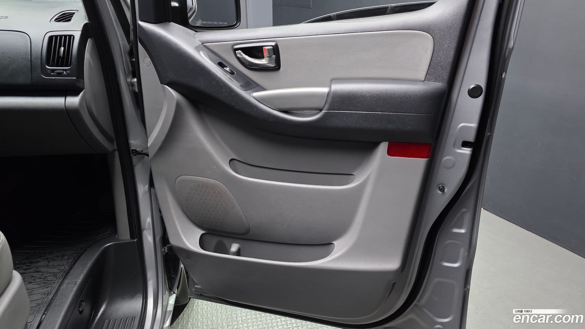 Main__Slider__Photo:Starex Hyundai 2020.6-24