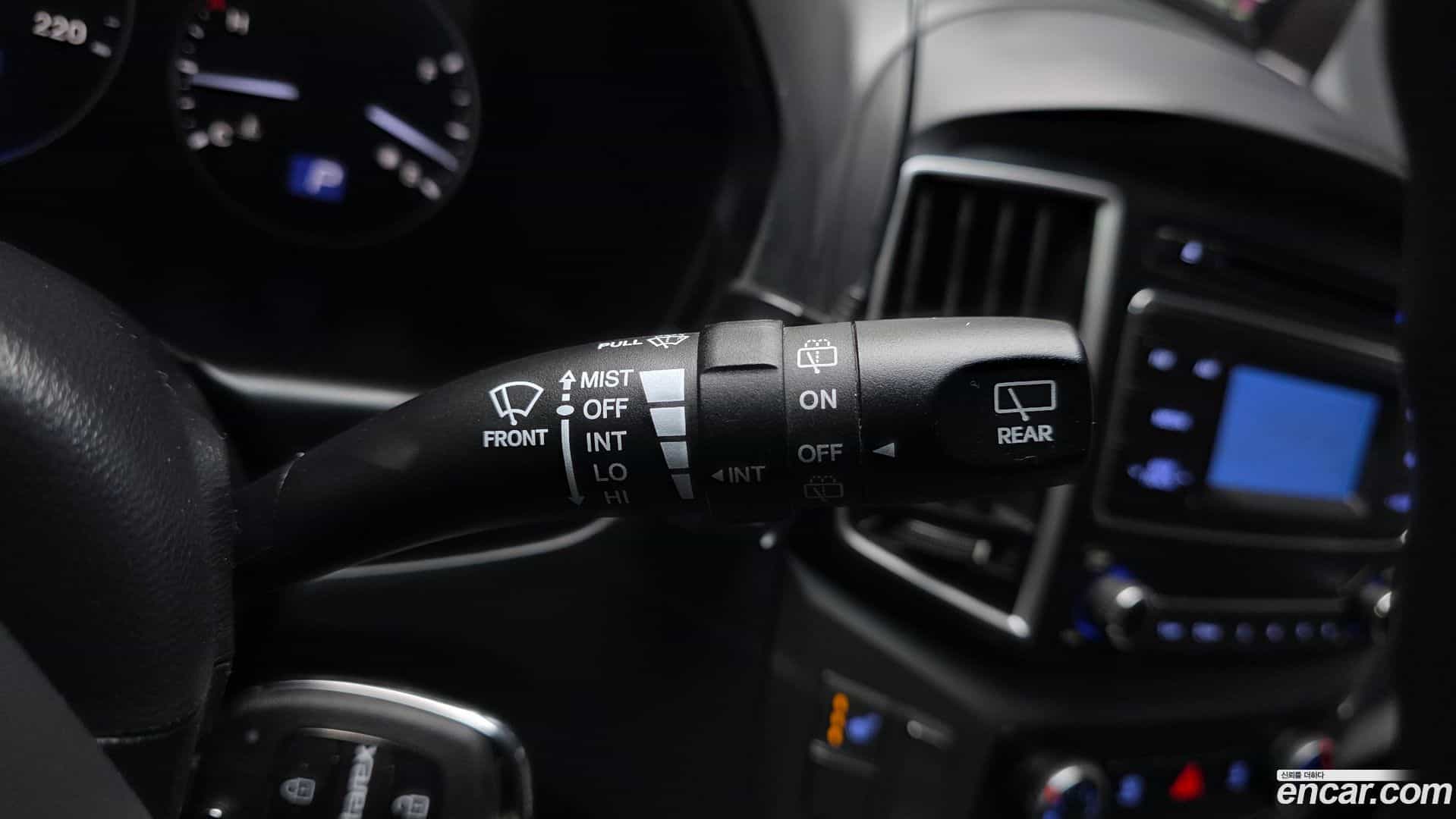 Starex Hyundai 2020.6-OPTION-042