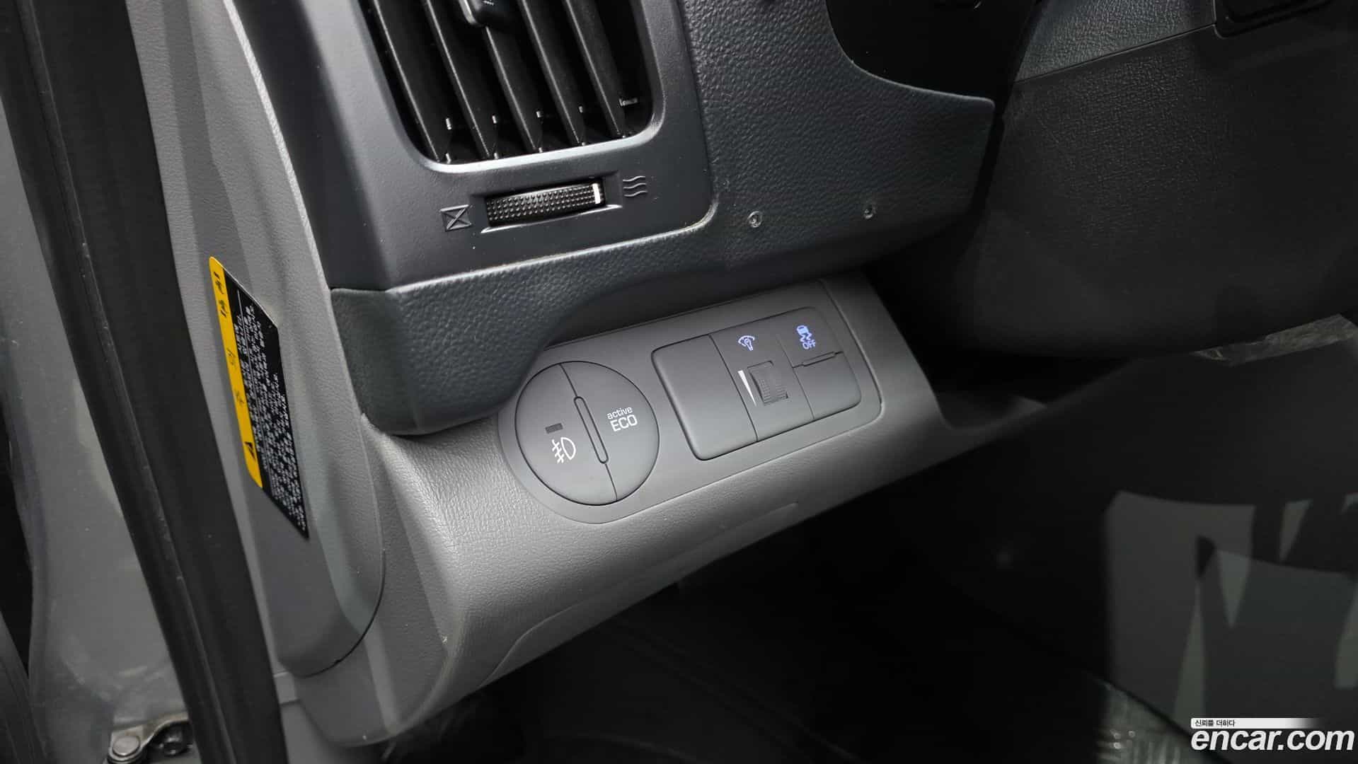 Starex Hyundai 2020.6-OPTION-044