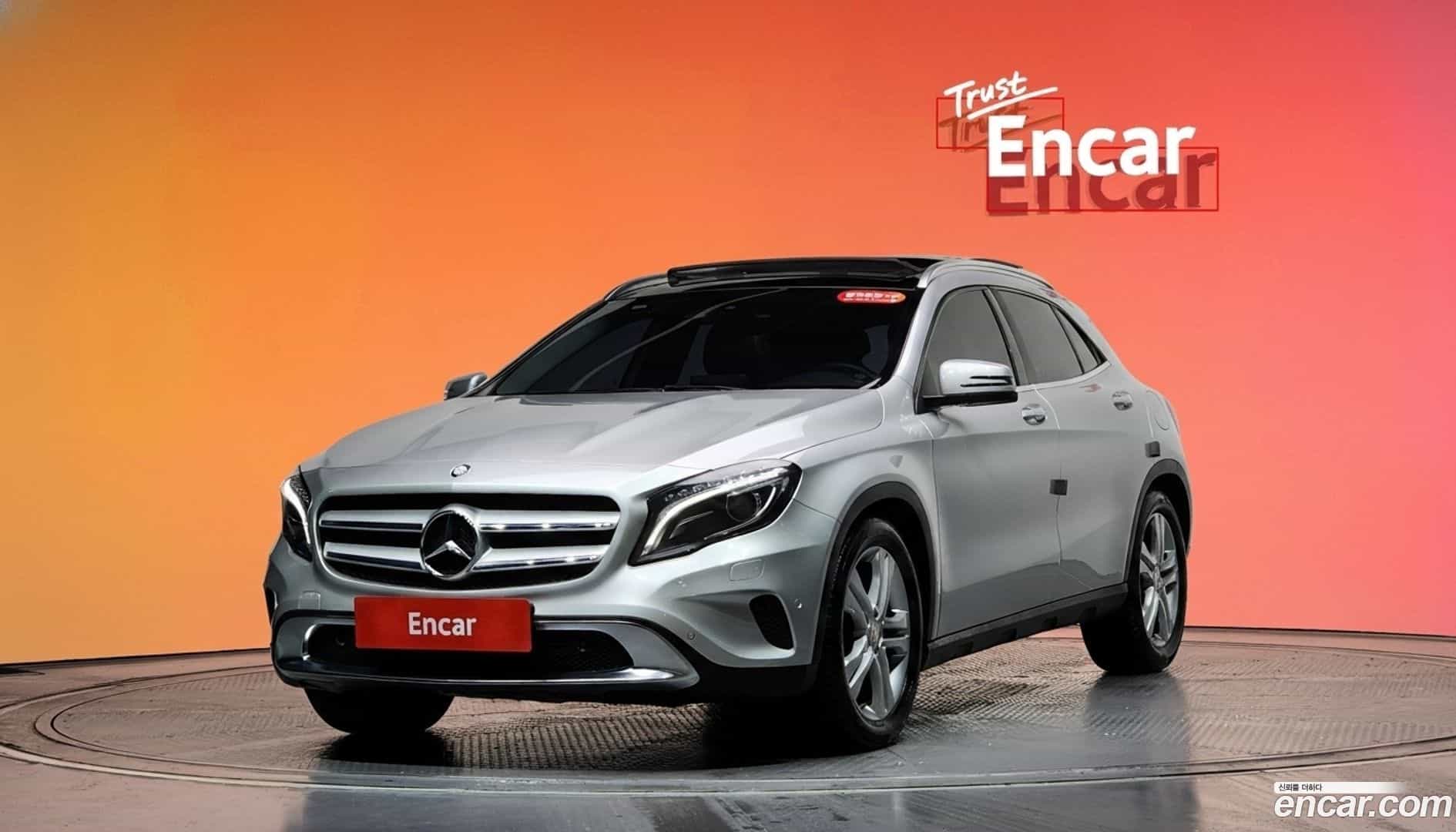 GLA-Class Mercedes-Benz 2016.9-DIAG2-001