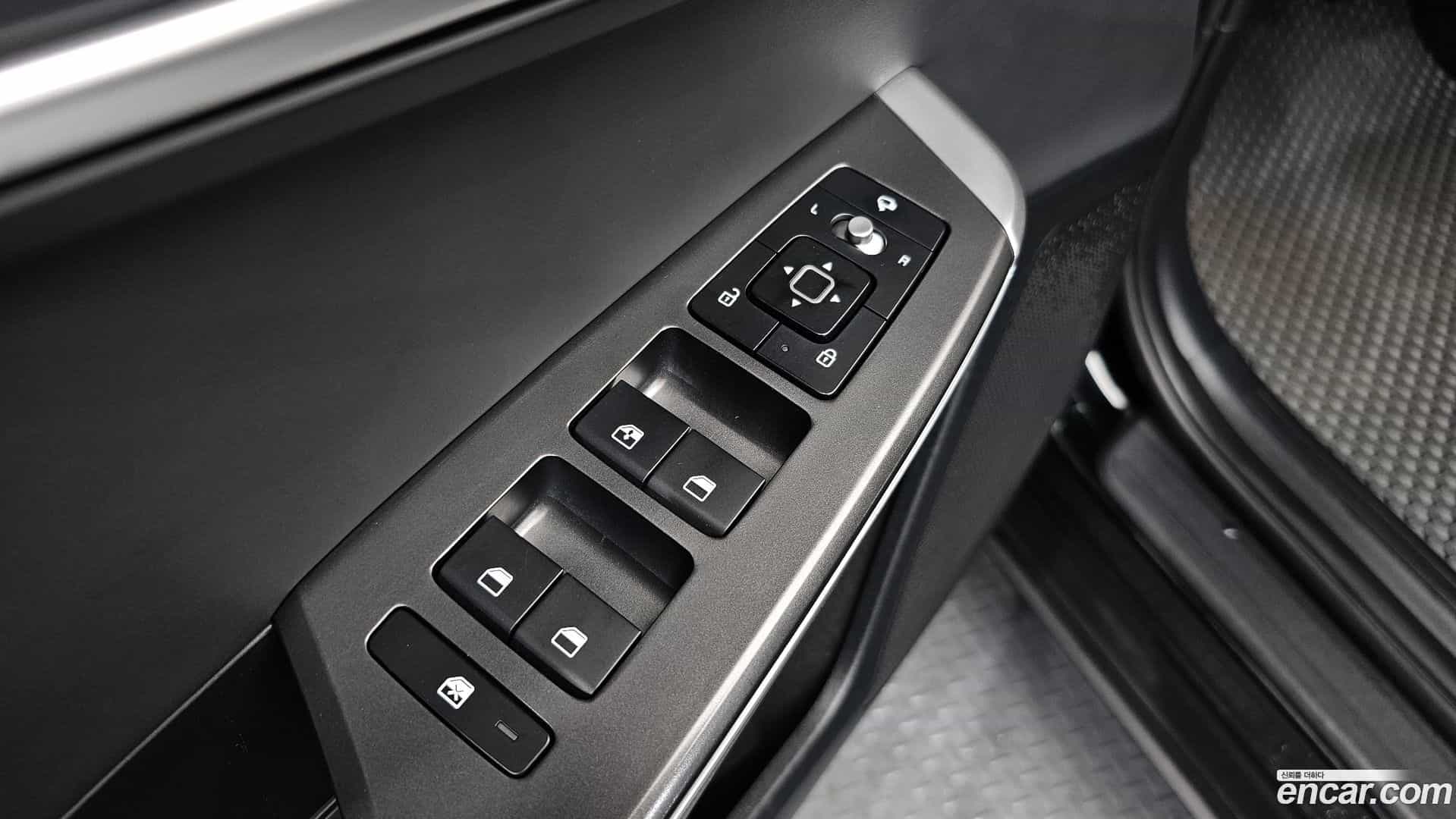 EV6 Kia 2022.4-OPTION-024