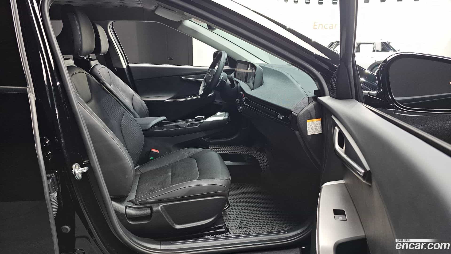 EV6 Kia 2022.4-INNER-036