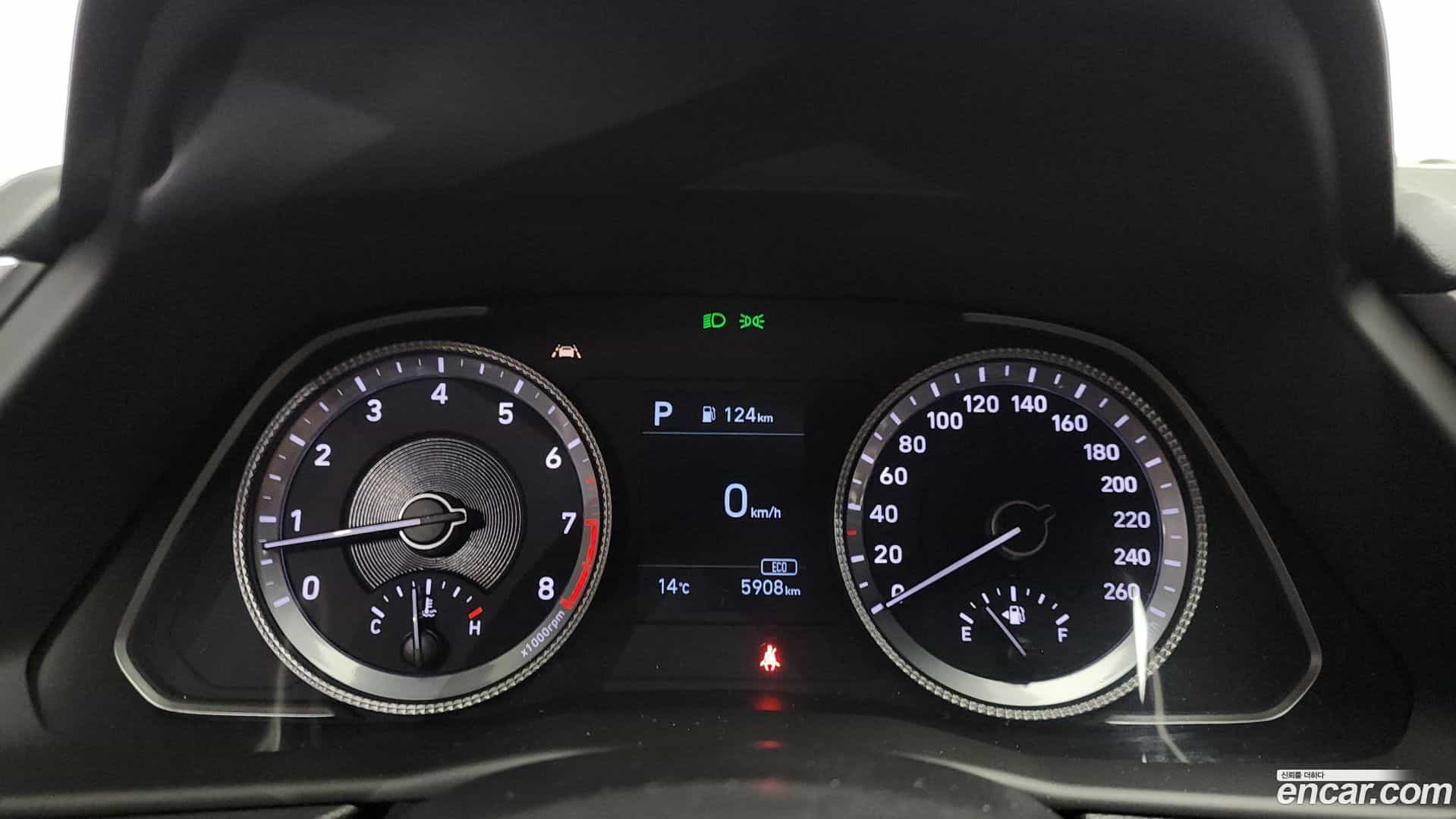 Sonata Hyundai 2019.4-INNER-008
