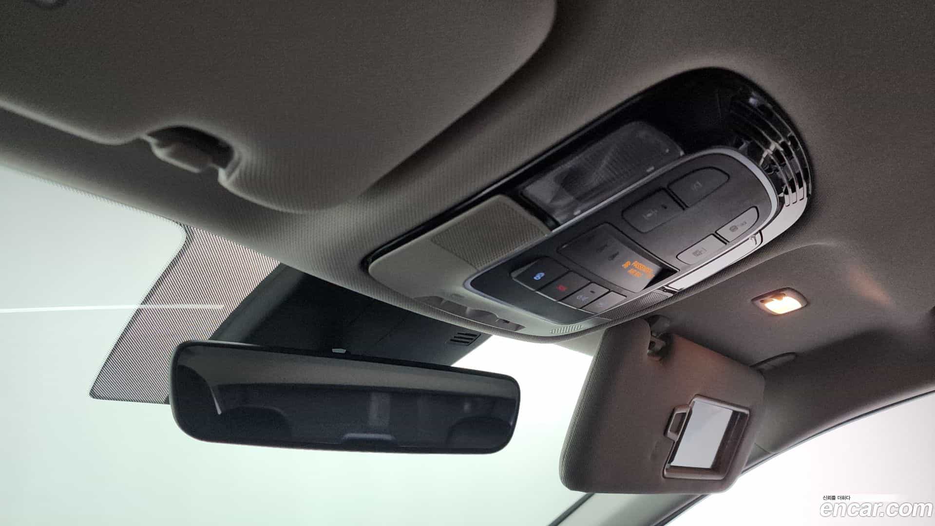 Sonata Hyundai 2019.4-OPTION-023