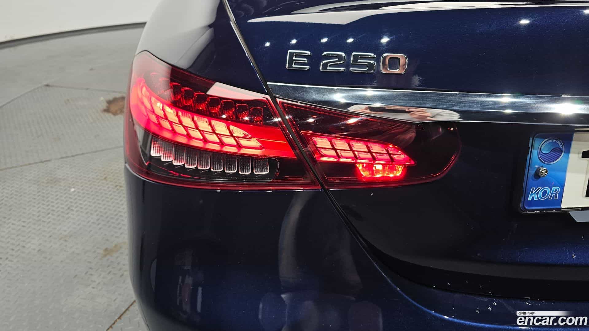 E-Class Mercedes-Benz 2021.3-OUTER-033