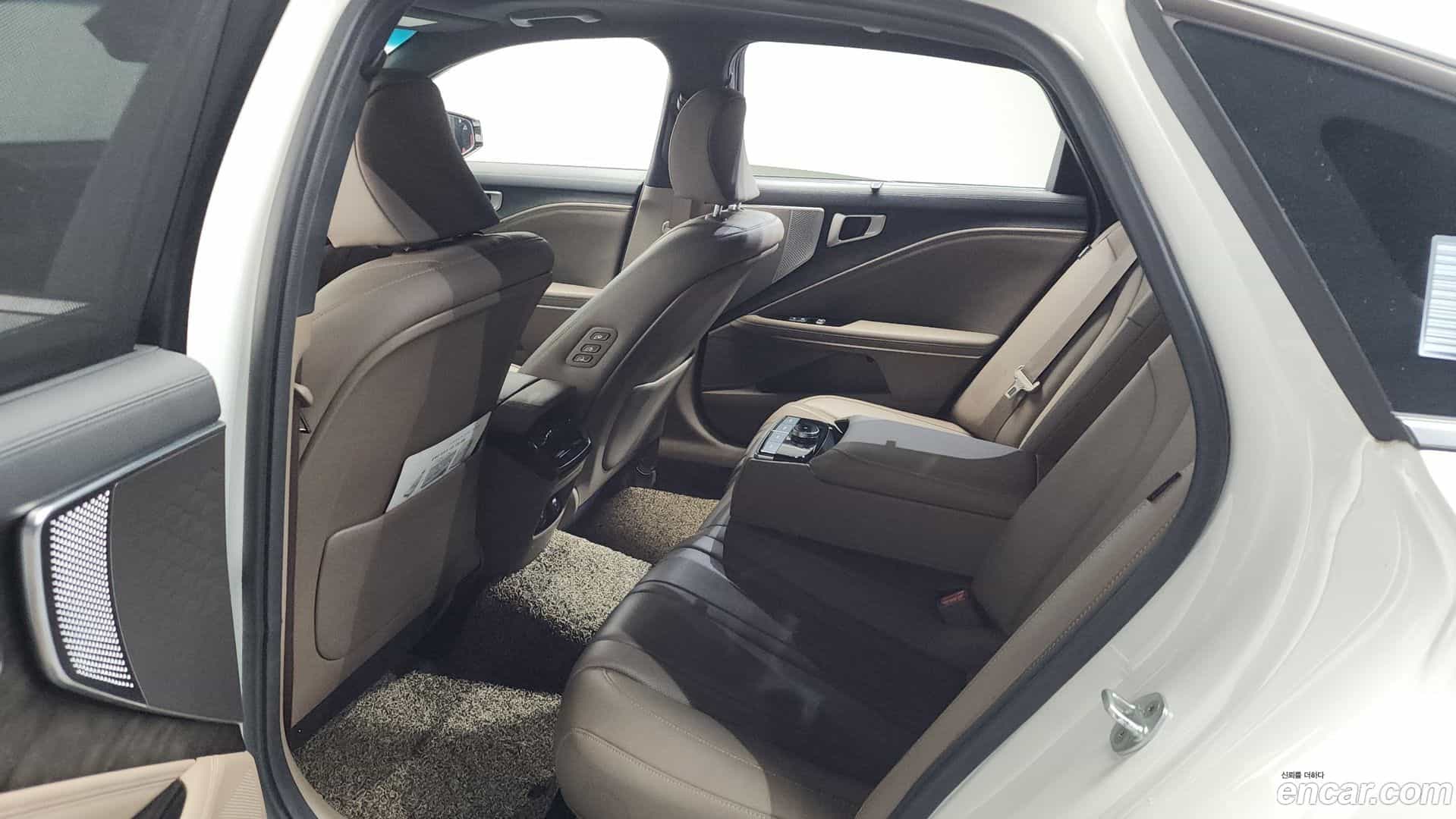 K8 Kia 2021.4-OPTION-024