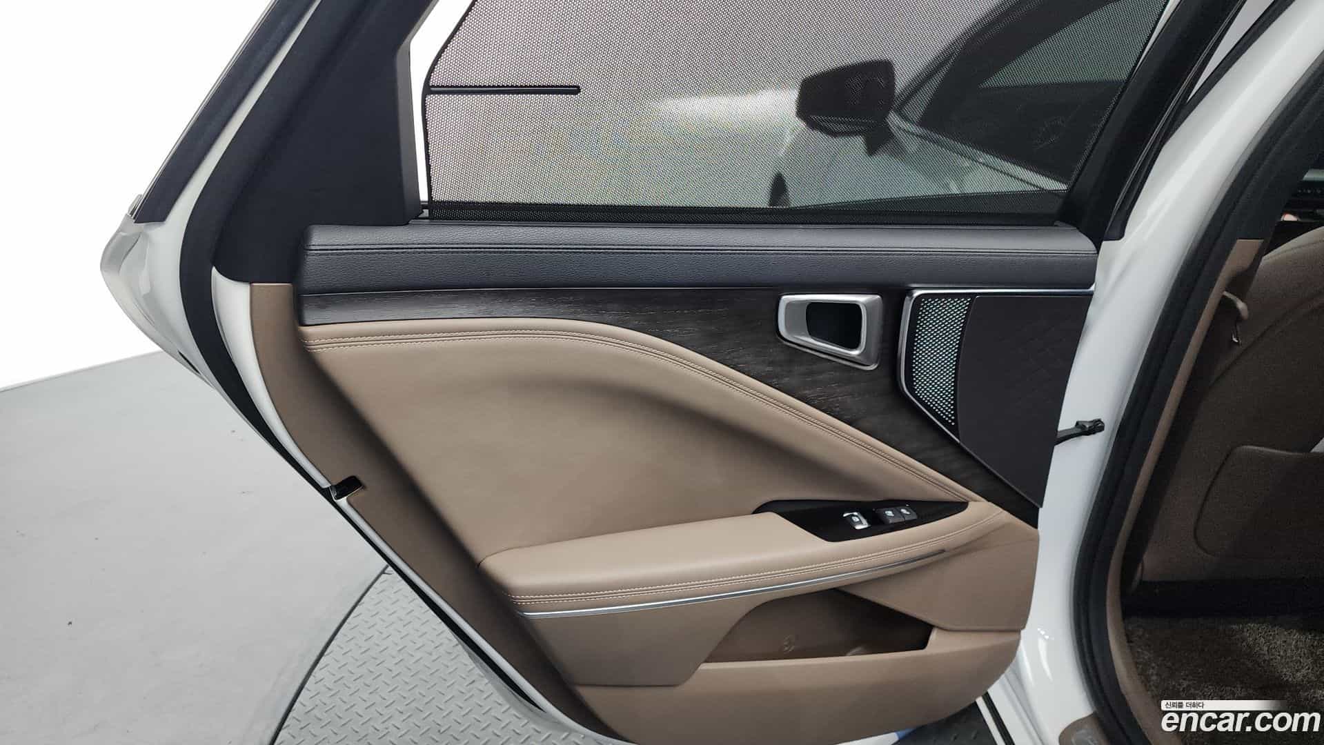 K8 Kia 2021.4-INNER-035