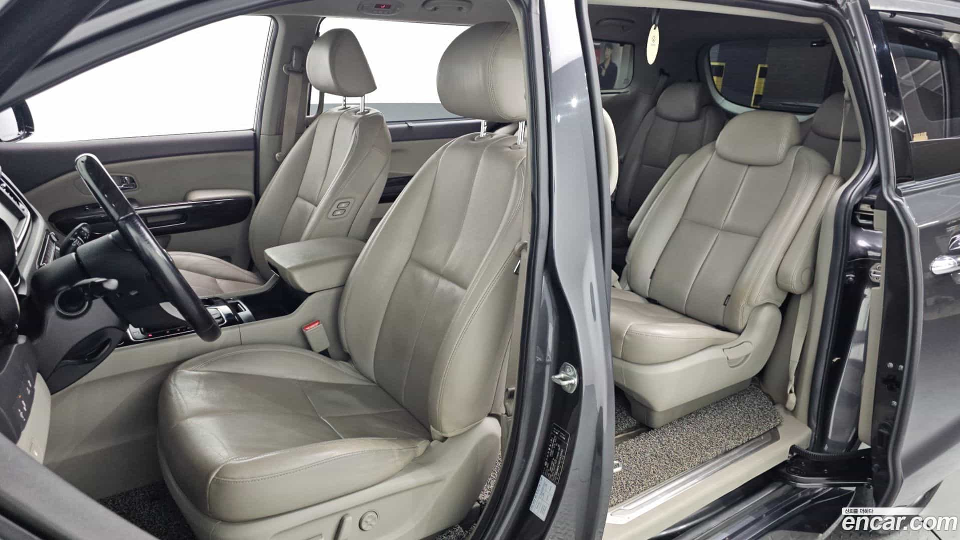 Canival Kia 2018.0-INNER-036
