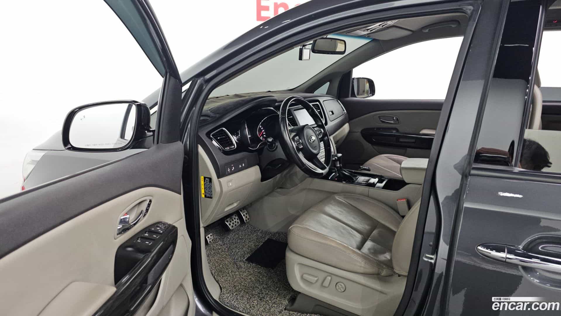 Canival Kia 2018.0-OPTION-040