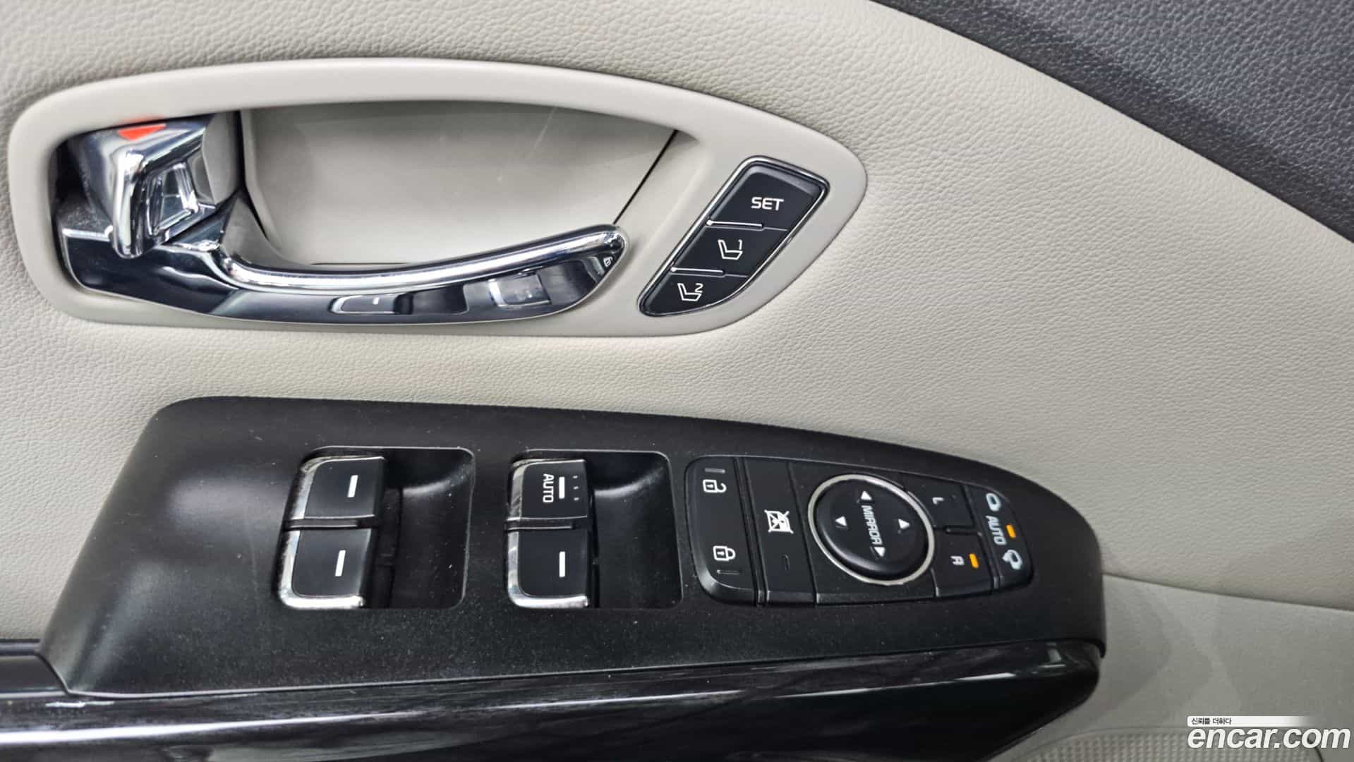 Canival Kia 2018.0-OPTION-042