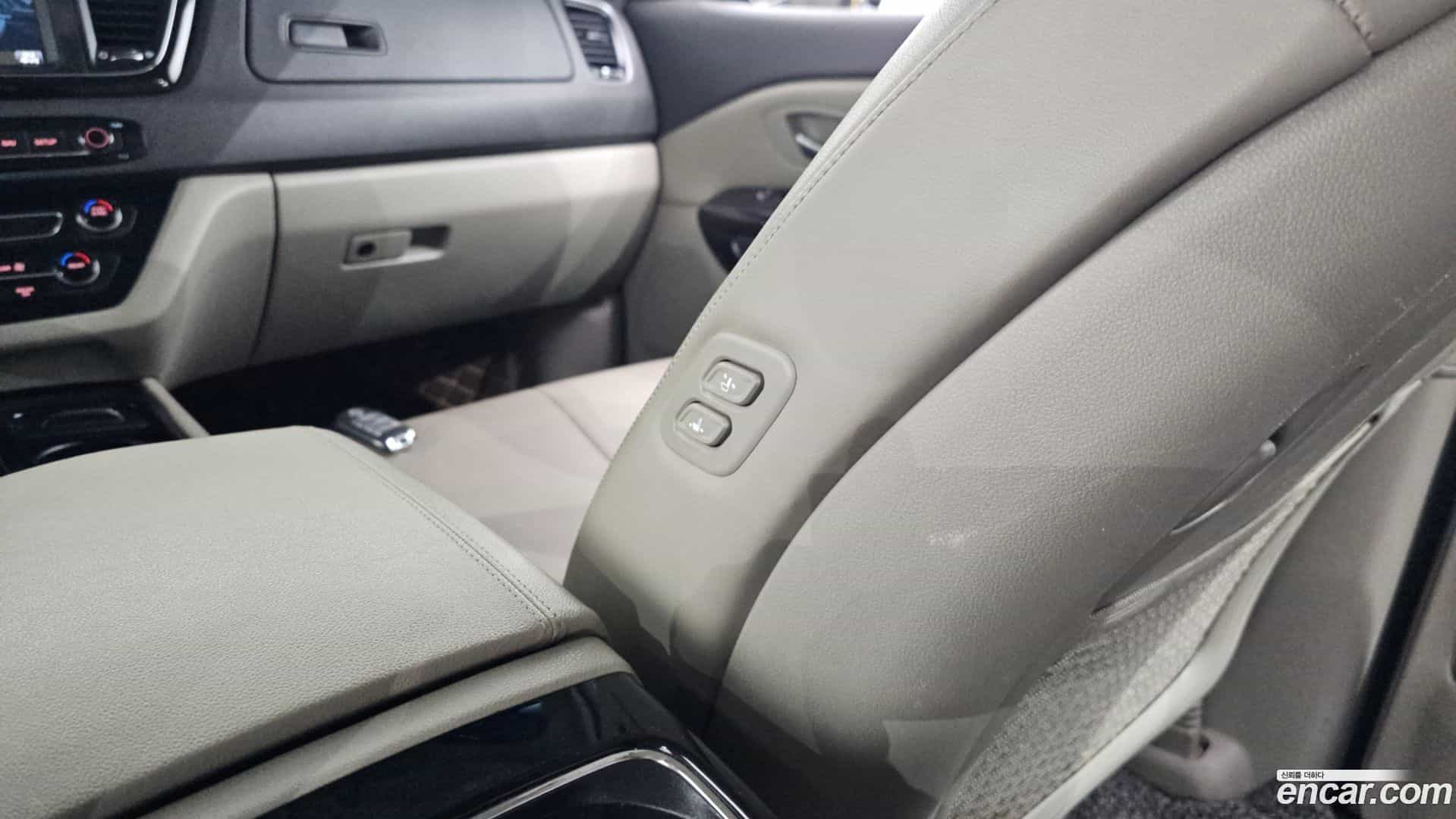 Canival Kia 2018.0-OPTION-044