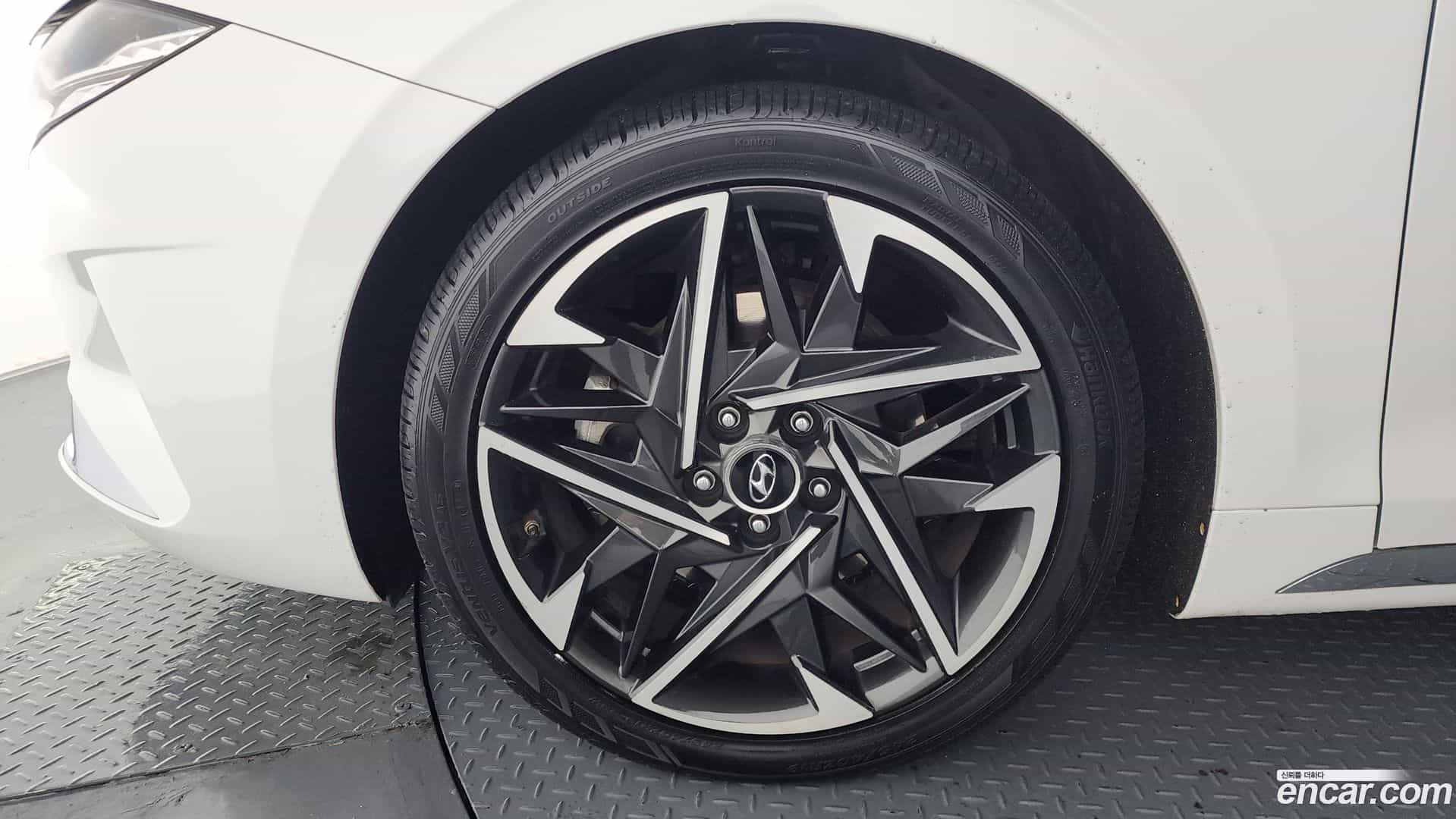 Grandeur Hyundai 2020.10-OUTER-005