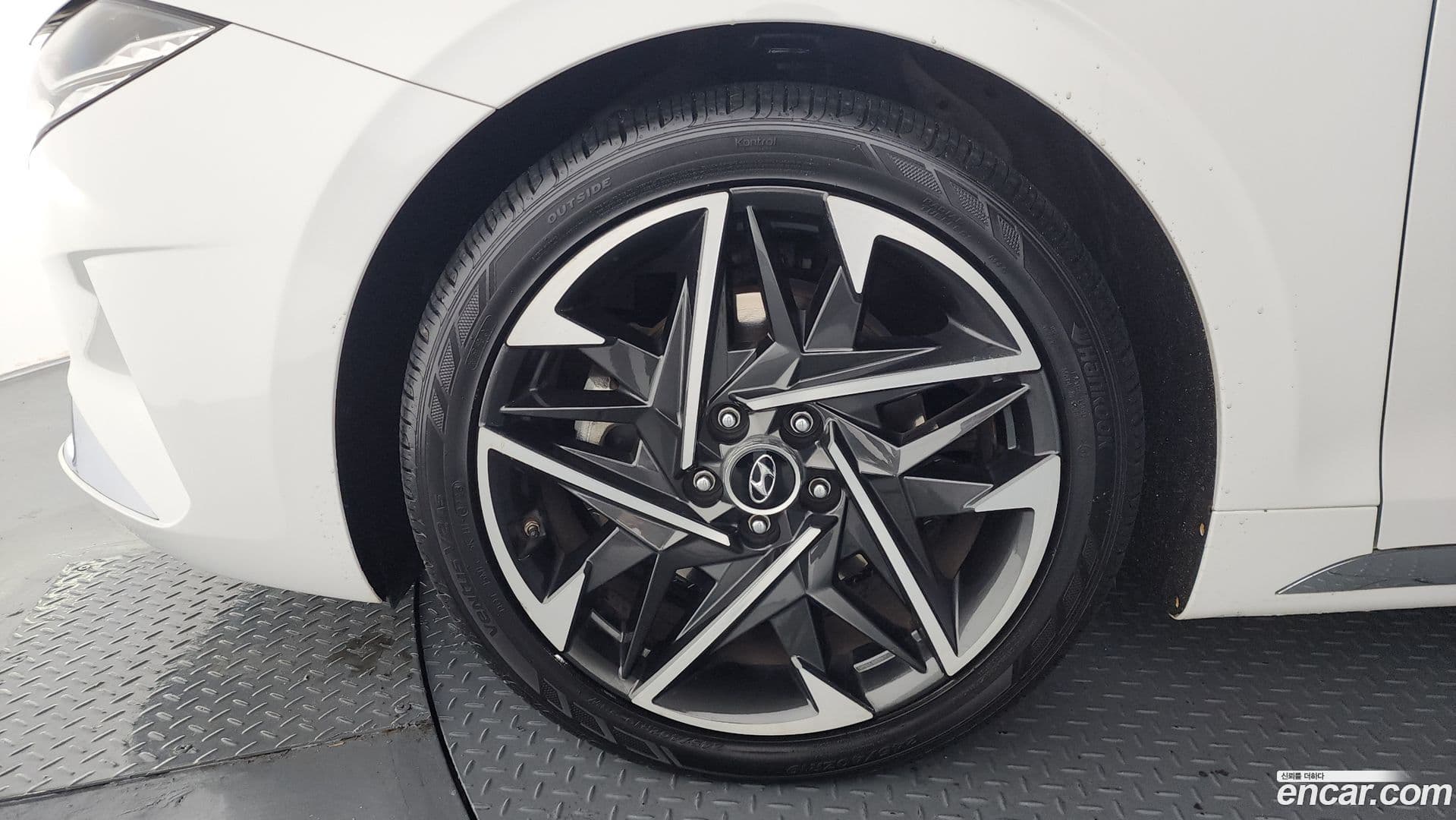 Main__Slider__Photo:Grandeur Hyundai 2020.10-4
