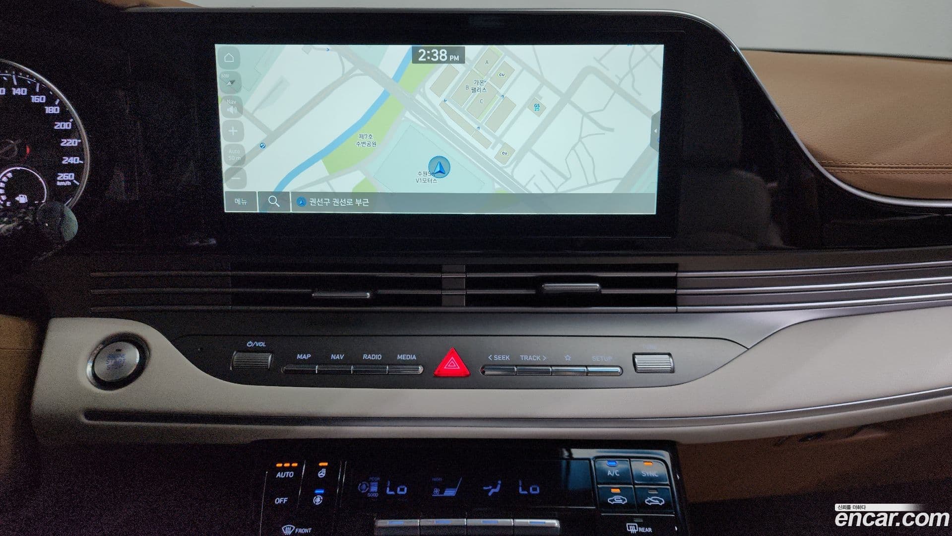 Main__Slider__Photo:Grandeur Hyundai 2020.10-11